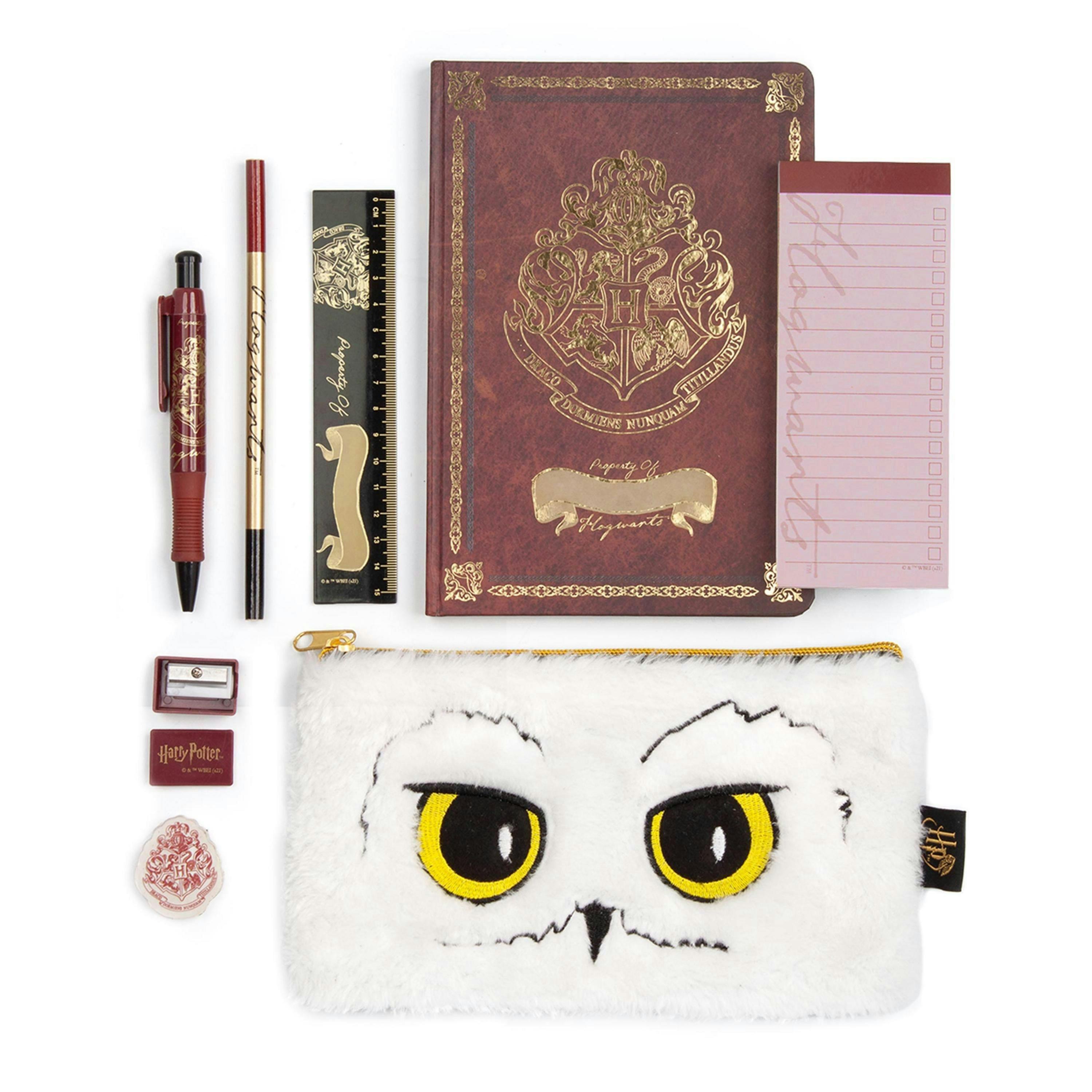 Harry Potter Womens Red Hedwig Hogwarts Crest Logo Stationery Set (One Size) by Vanilla Underground , view 1 of 6