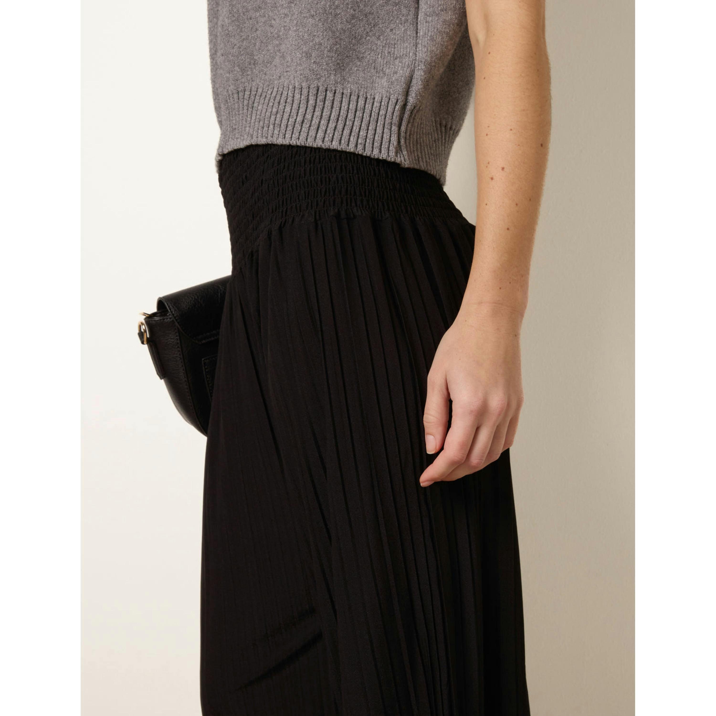 Blue Vanilla Shirred Waist Pleated Wide Leg Trousers  in Black , view 4 of 4