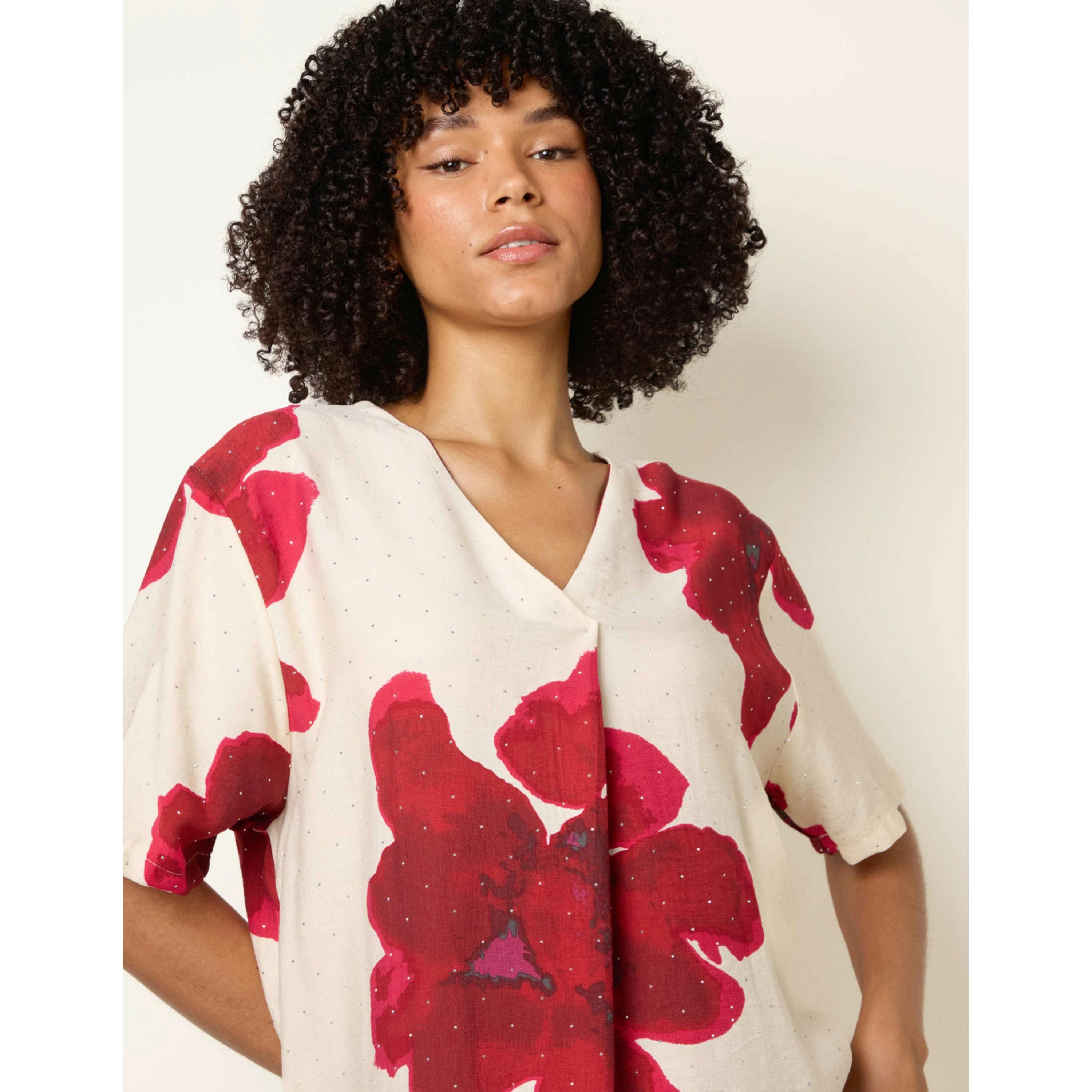 Blue Vanilla Floral Print Diamante Detailed Dress  in Red , view 3 of 4