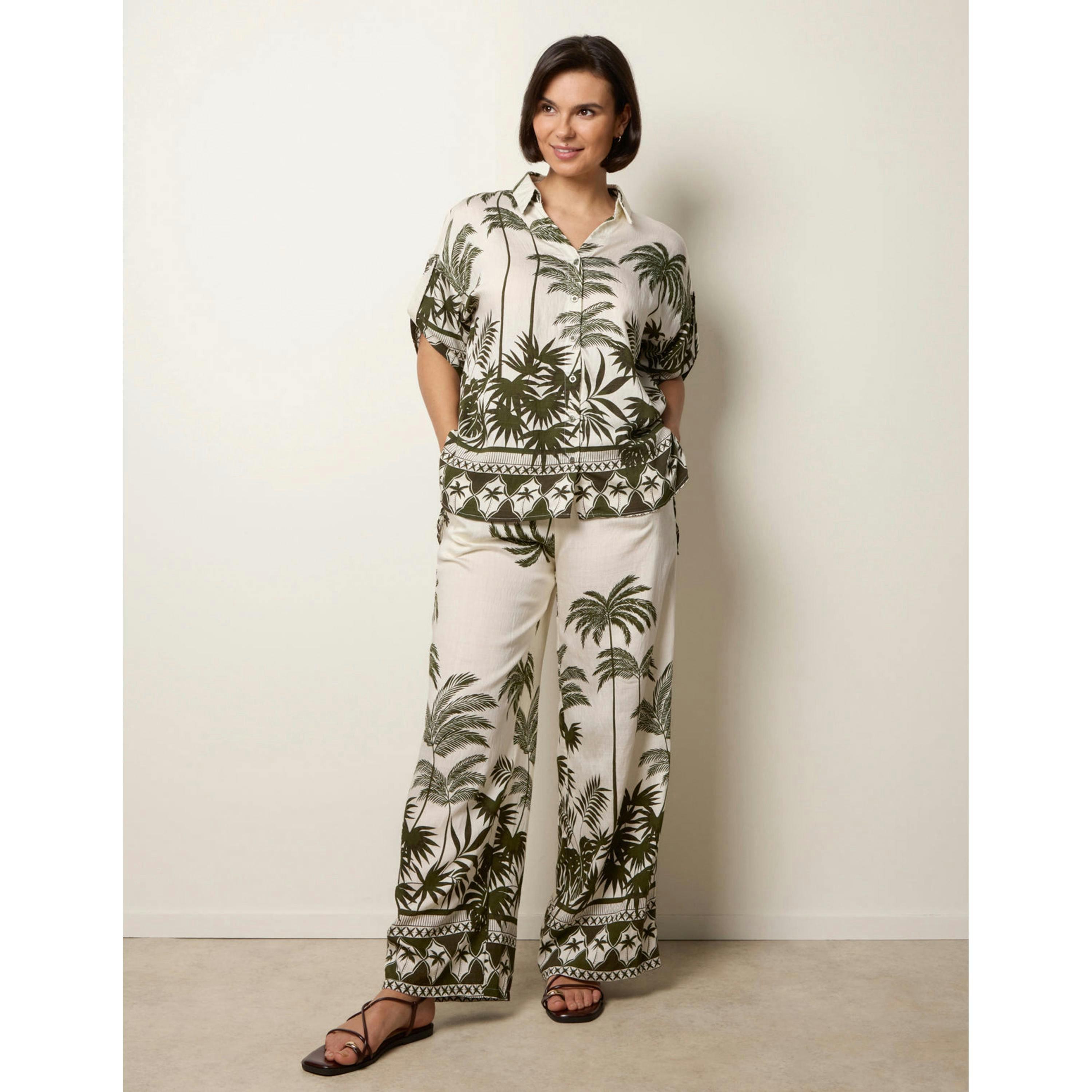 Blue Vanilla Palm Tree Set   in  Green , view 1 of 4