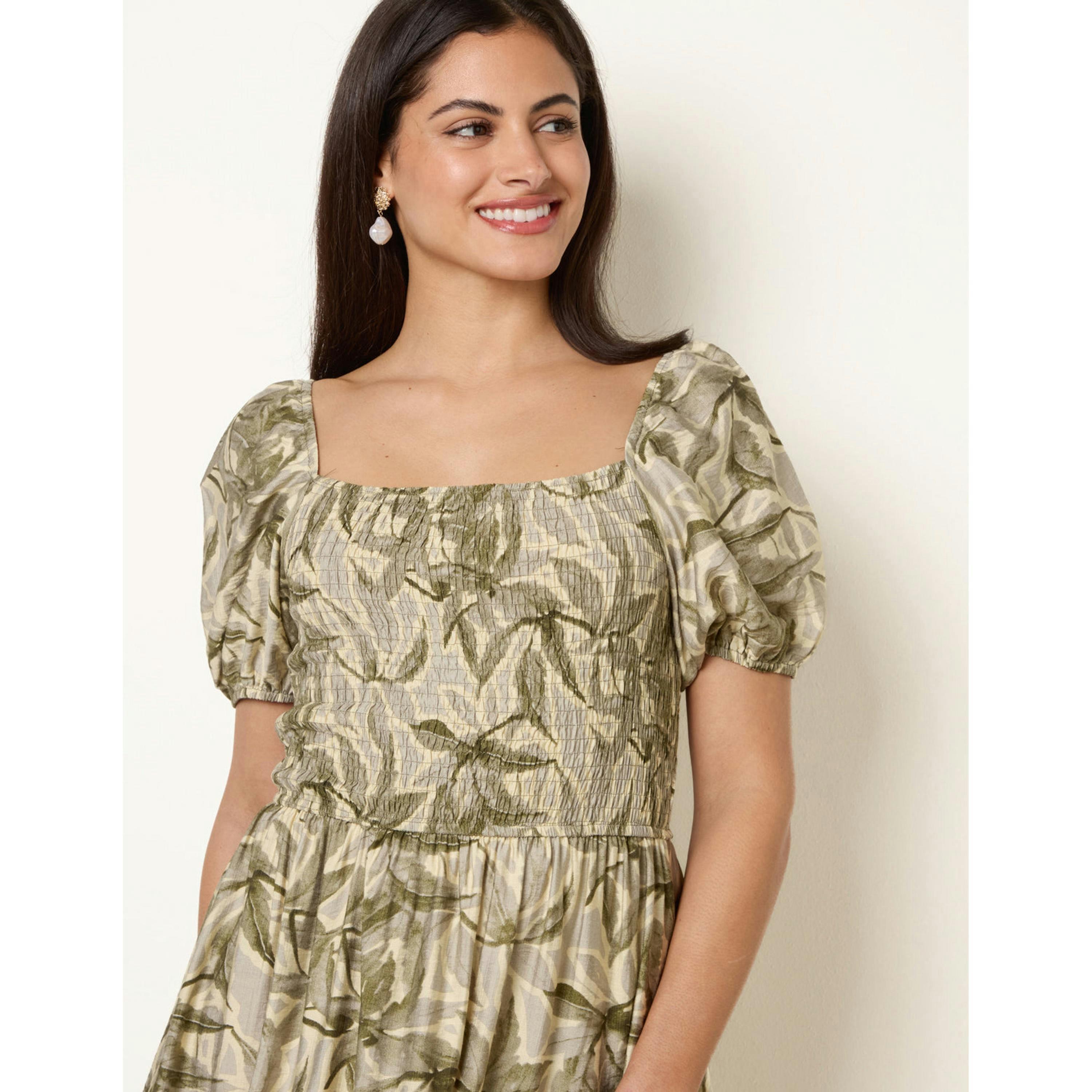 Blue Vanilla Large Floral Printed Square Neck Puff Sleeve Dress  in Green , view 3 of 4
