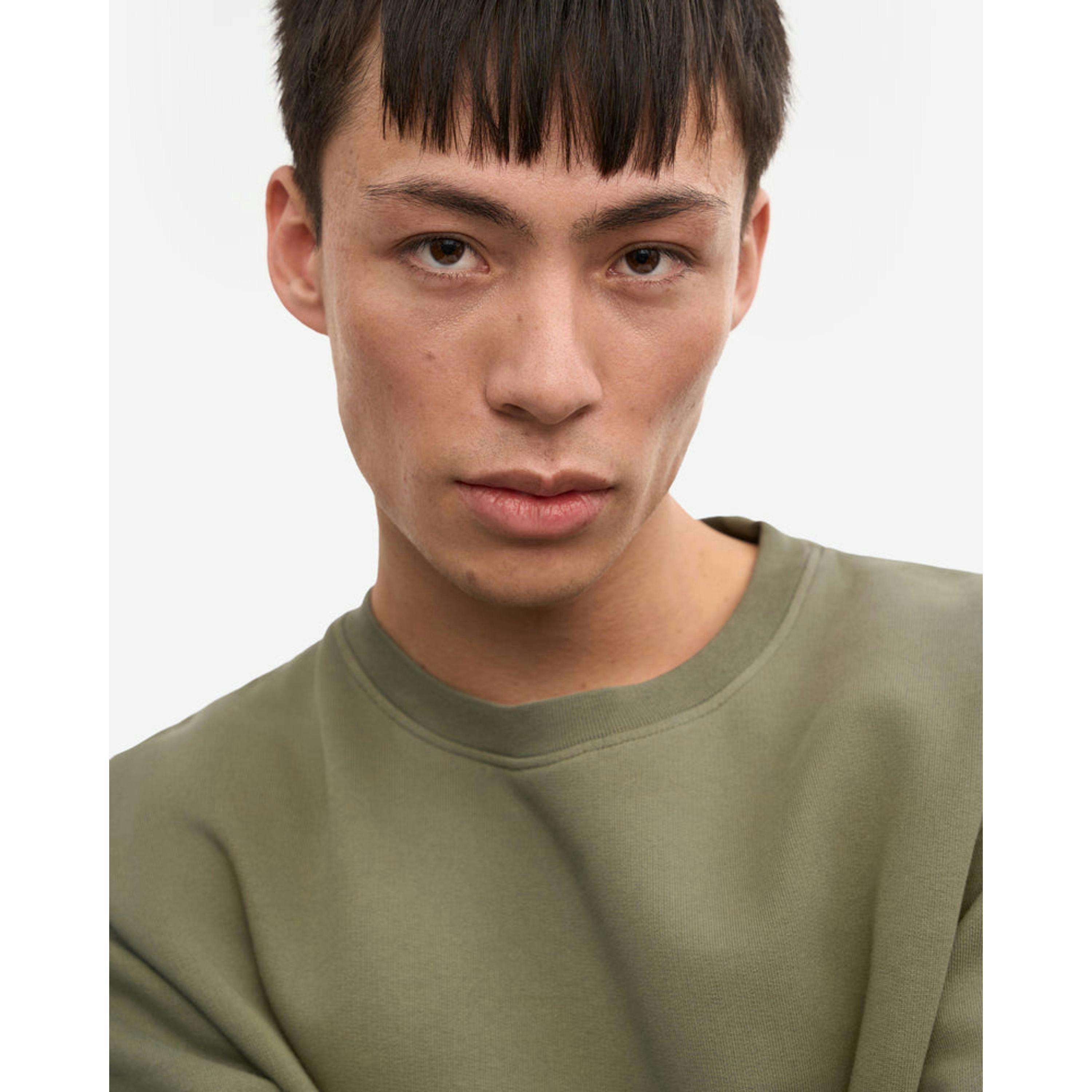 Colourful Standard Sweatshirt  in Green , view 6 of 6