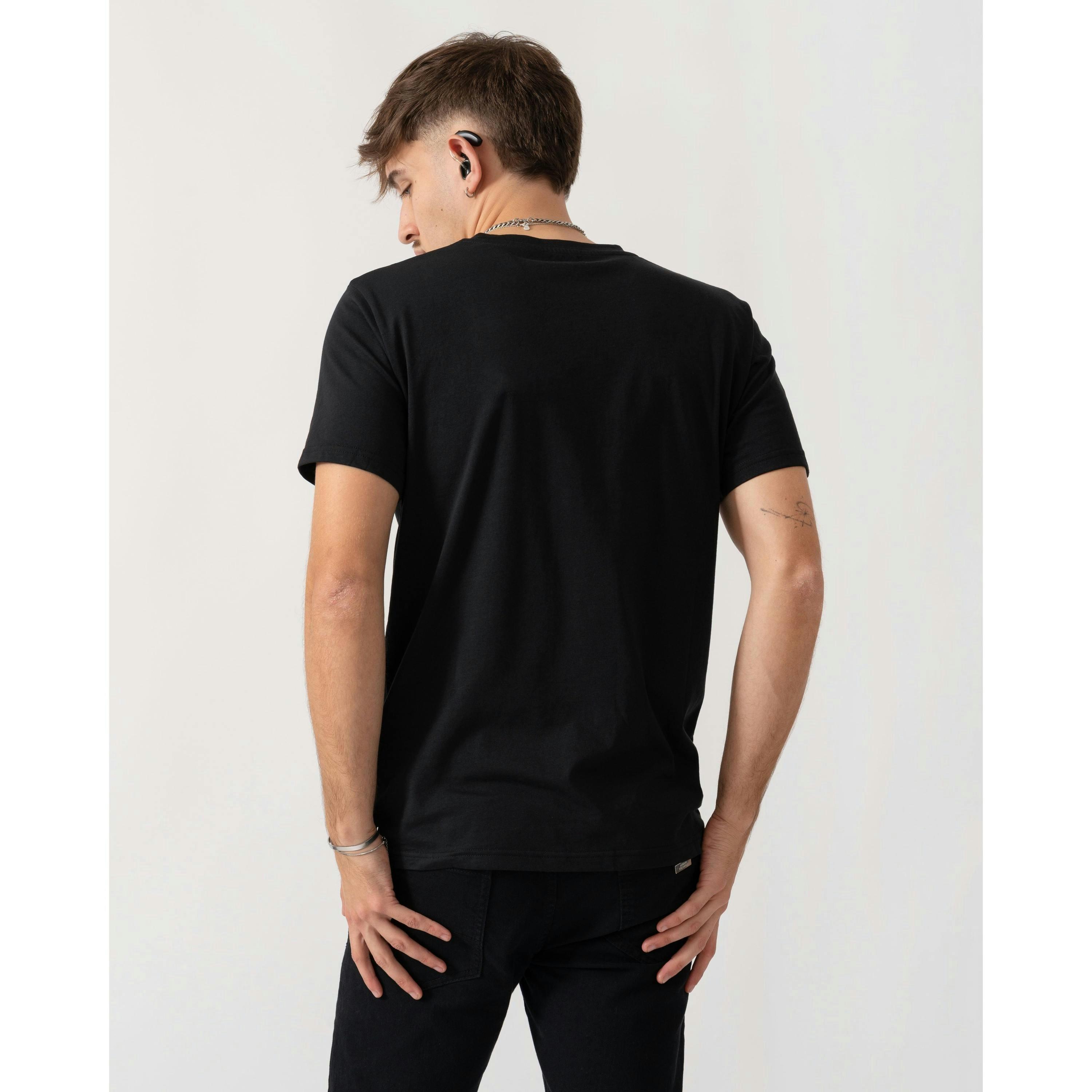 Fjallraven Logo T-Shirt  in Black , view 2 of 4