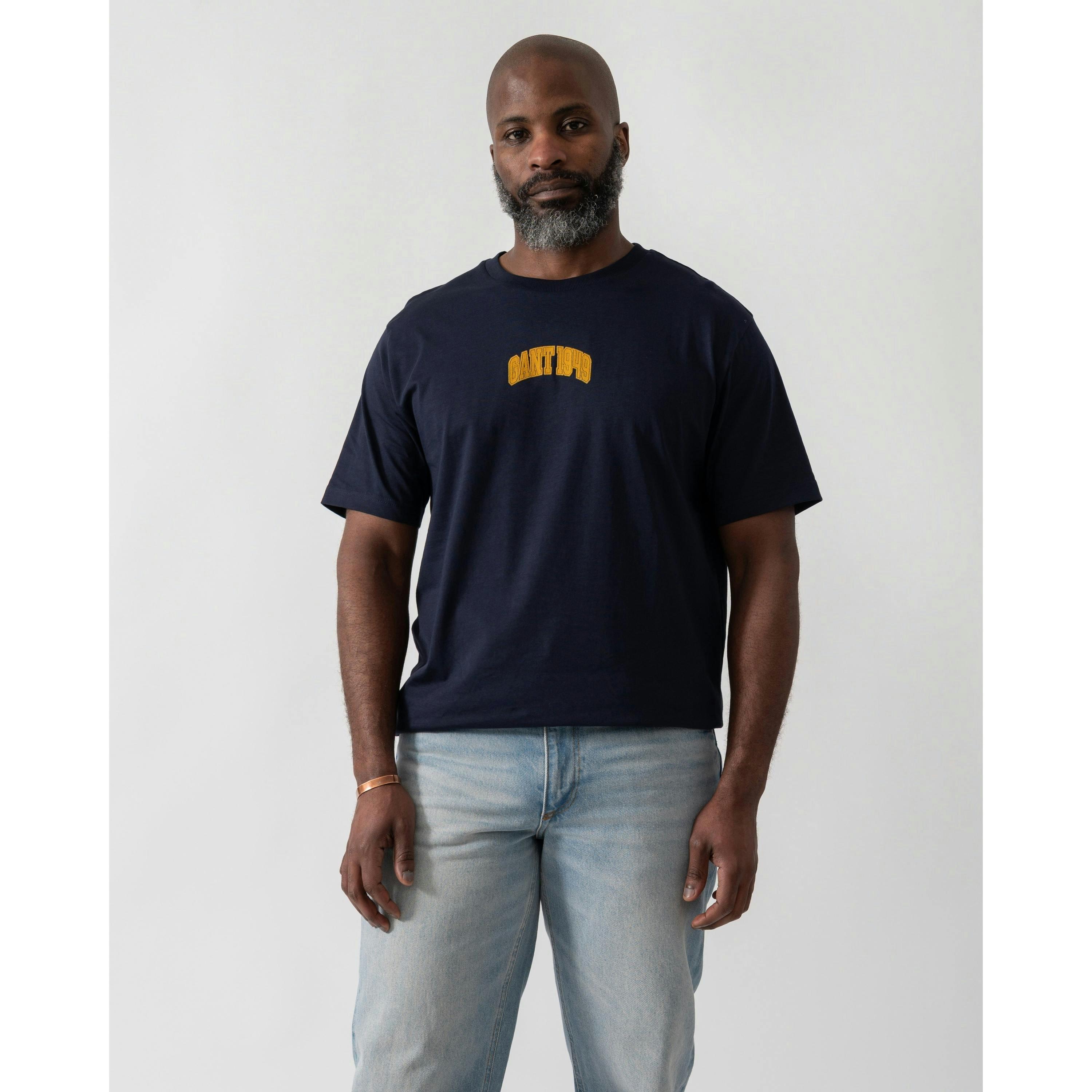 GANT Graphic T-Shirt  in Navy , view 1 of 4