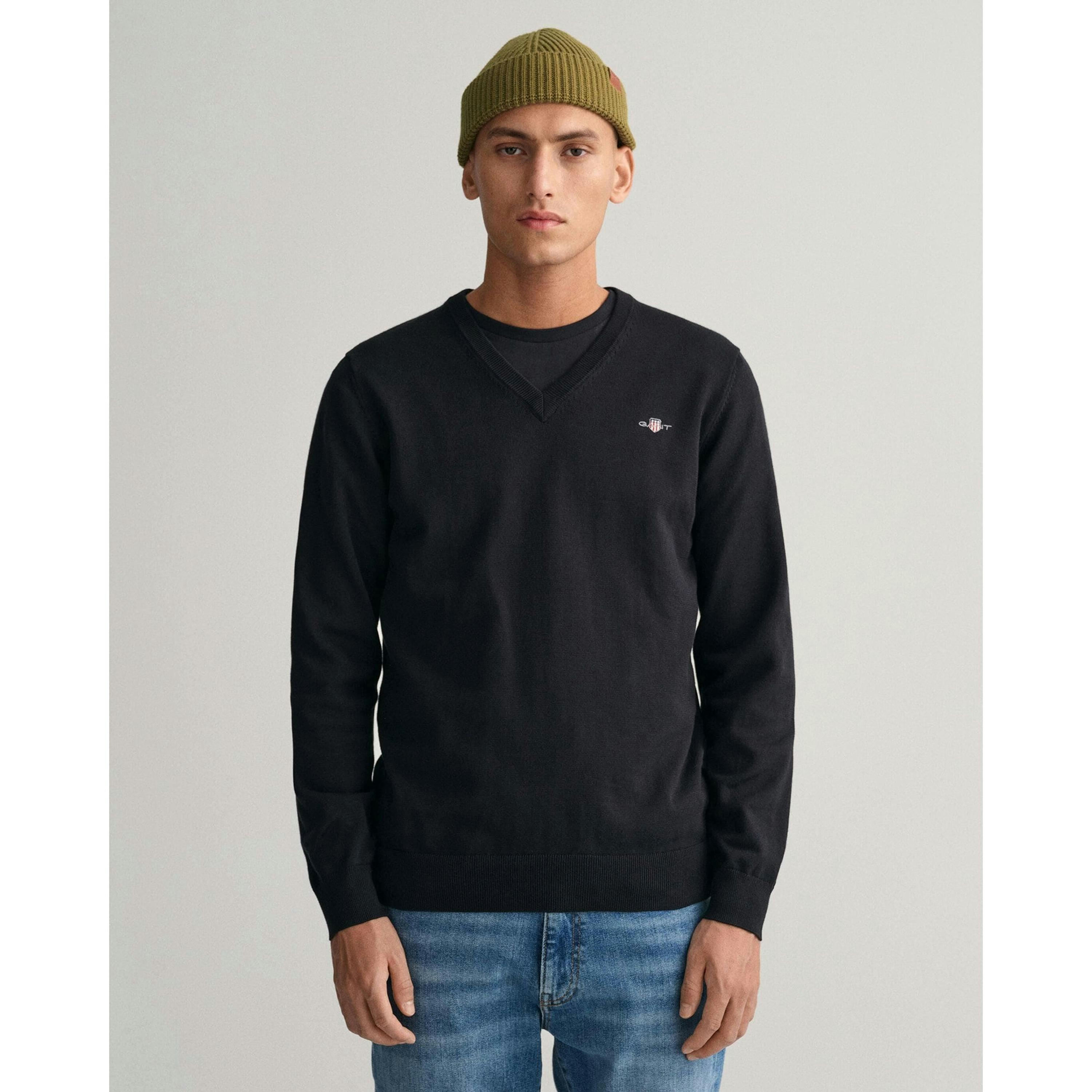GANT V-Neck Jumper  in Black , view 1 of 4