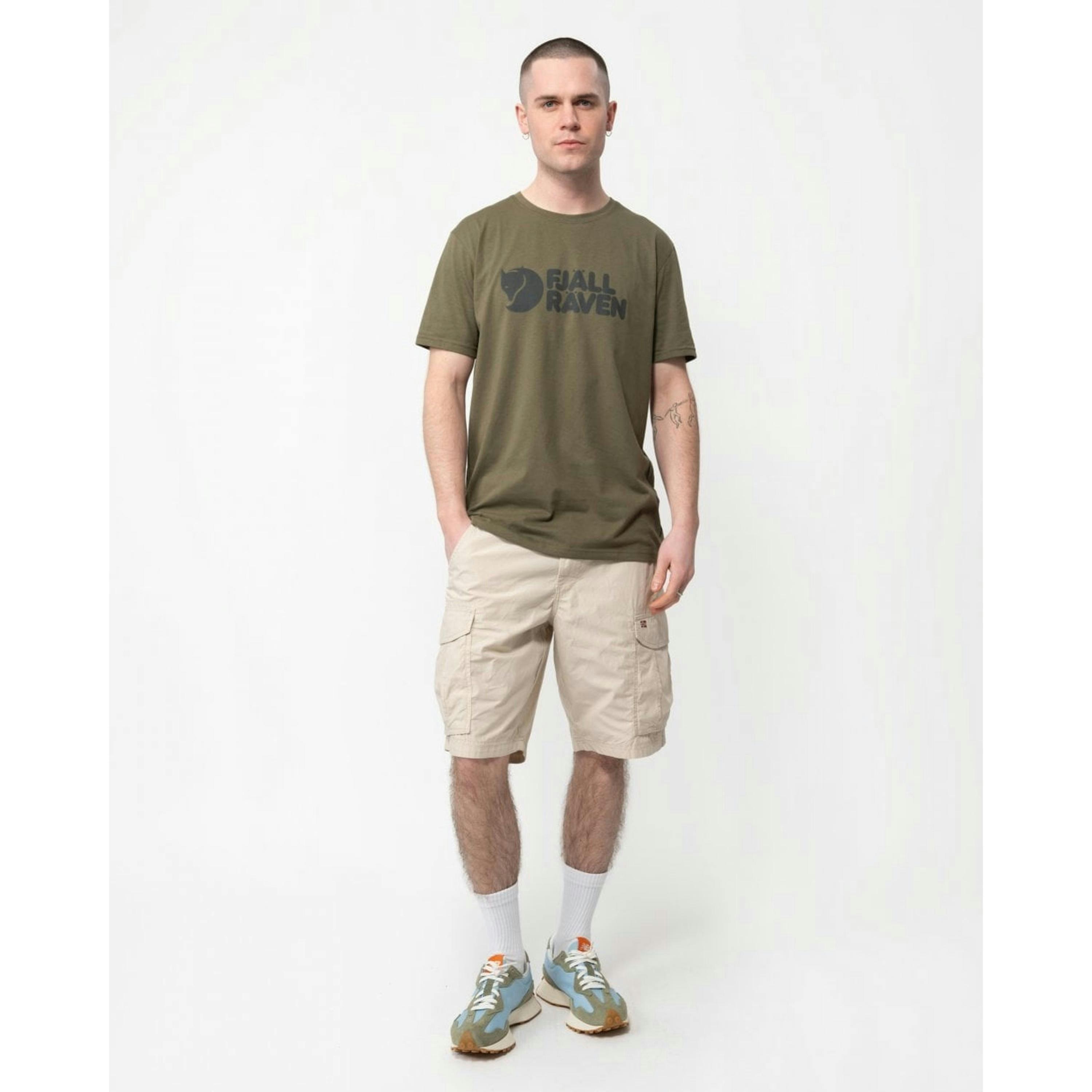 Fjallraven Logo T-Shirt  in Green , view 4 of 4