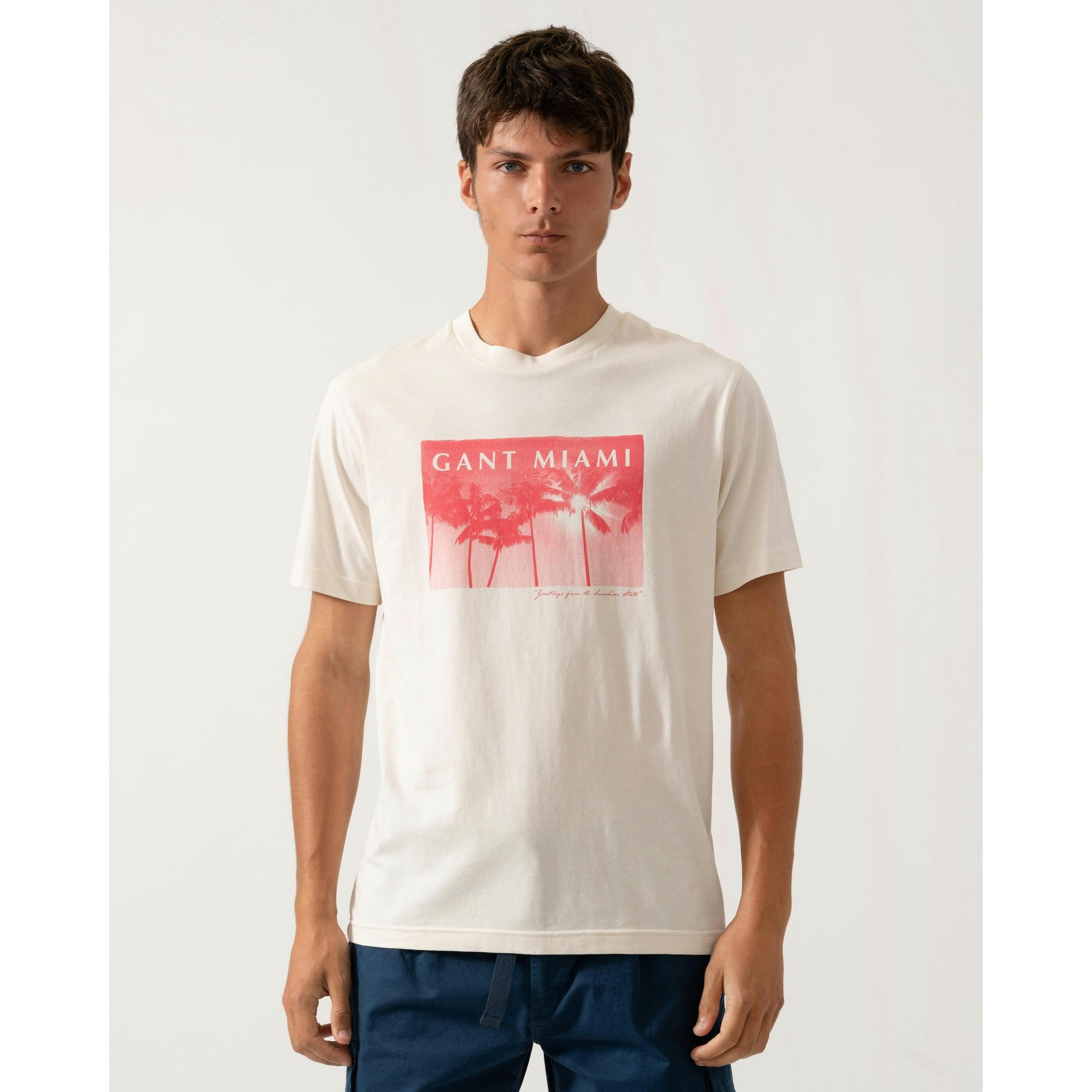 GANT Graphic T-Shirt  in Ivory , view 1 of 4