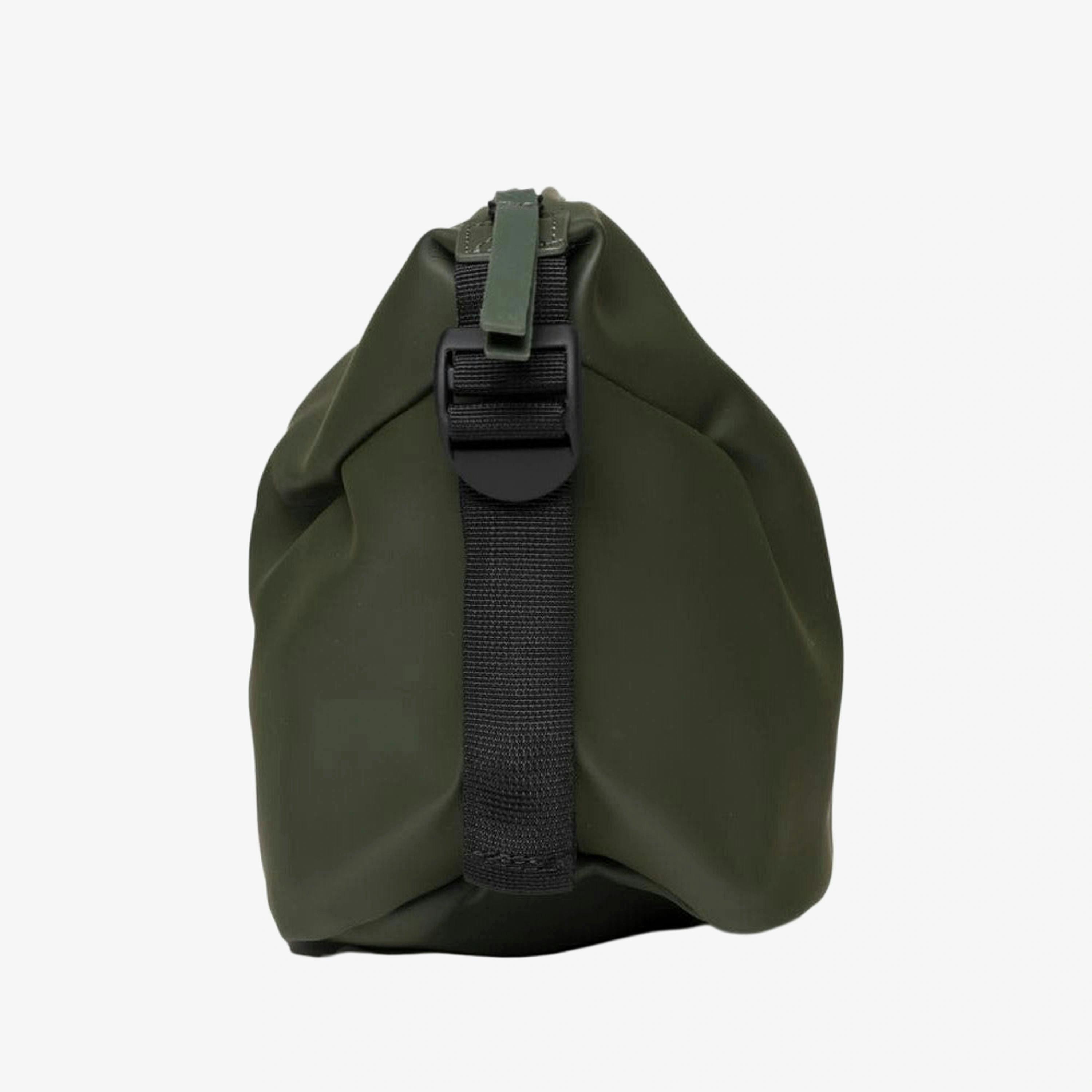 Rains Wash Bag  in Green , view 3 of 5
