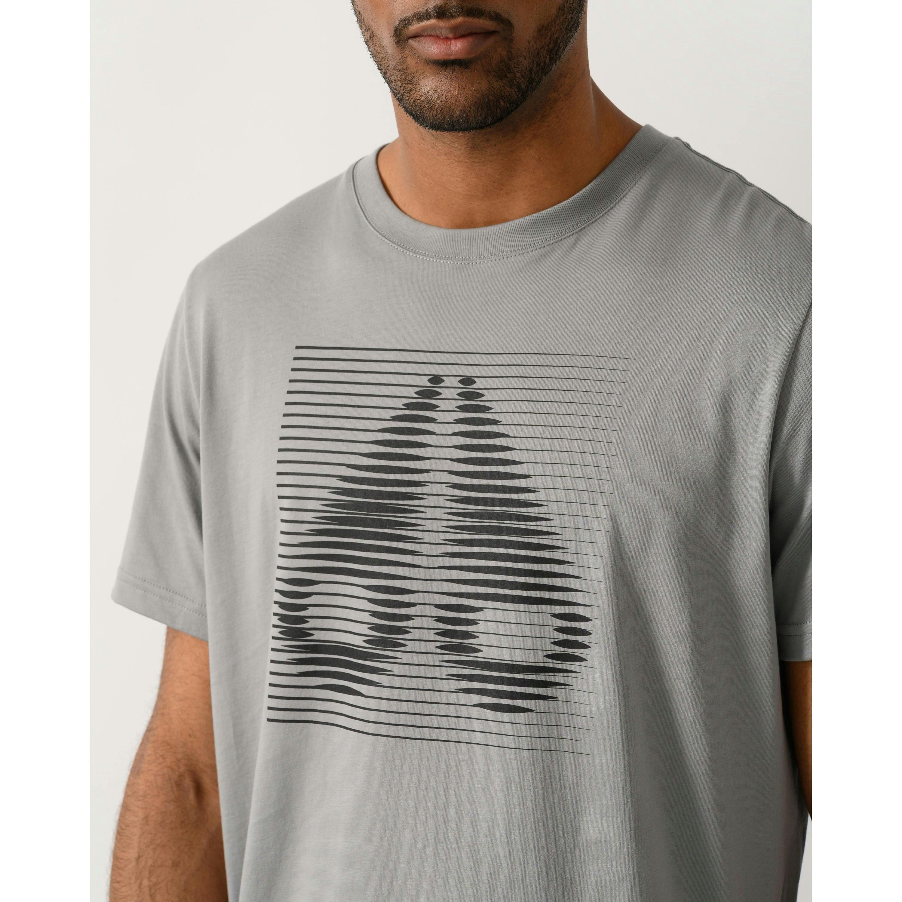 Moose Knuckles T-Shirt  in Grey , view 2 of 3