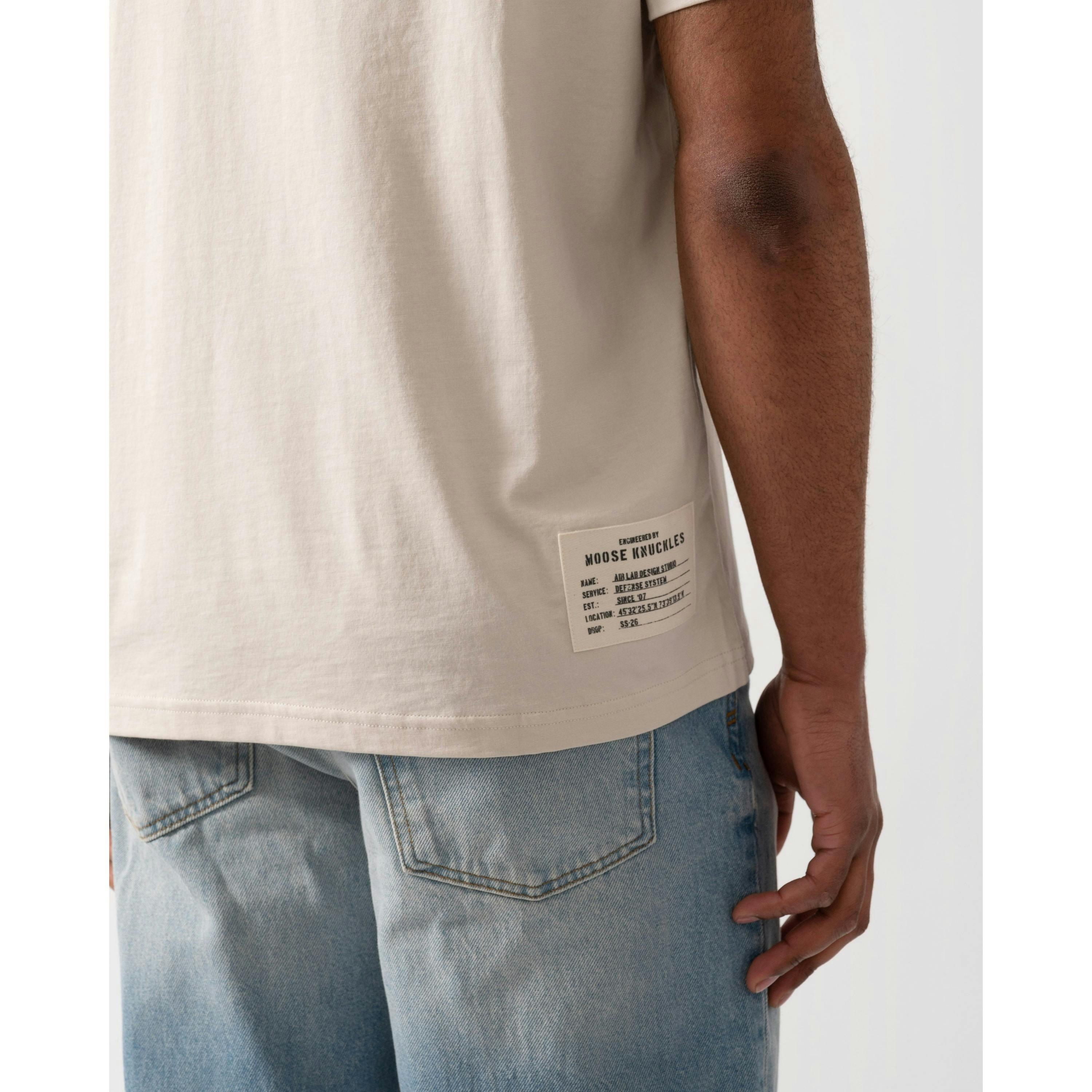 Moose Knuckles T-Shirt  in Beige , view 4 of 4