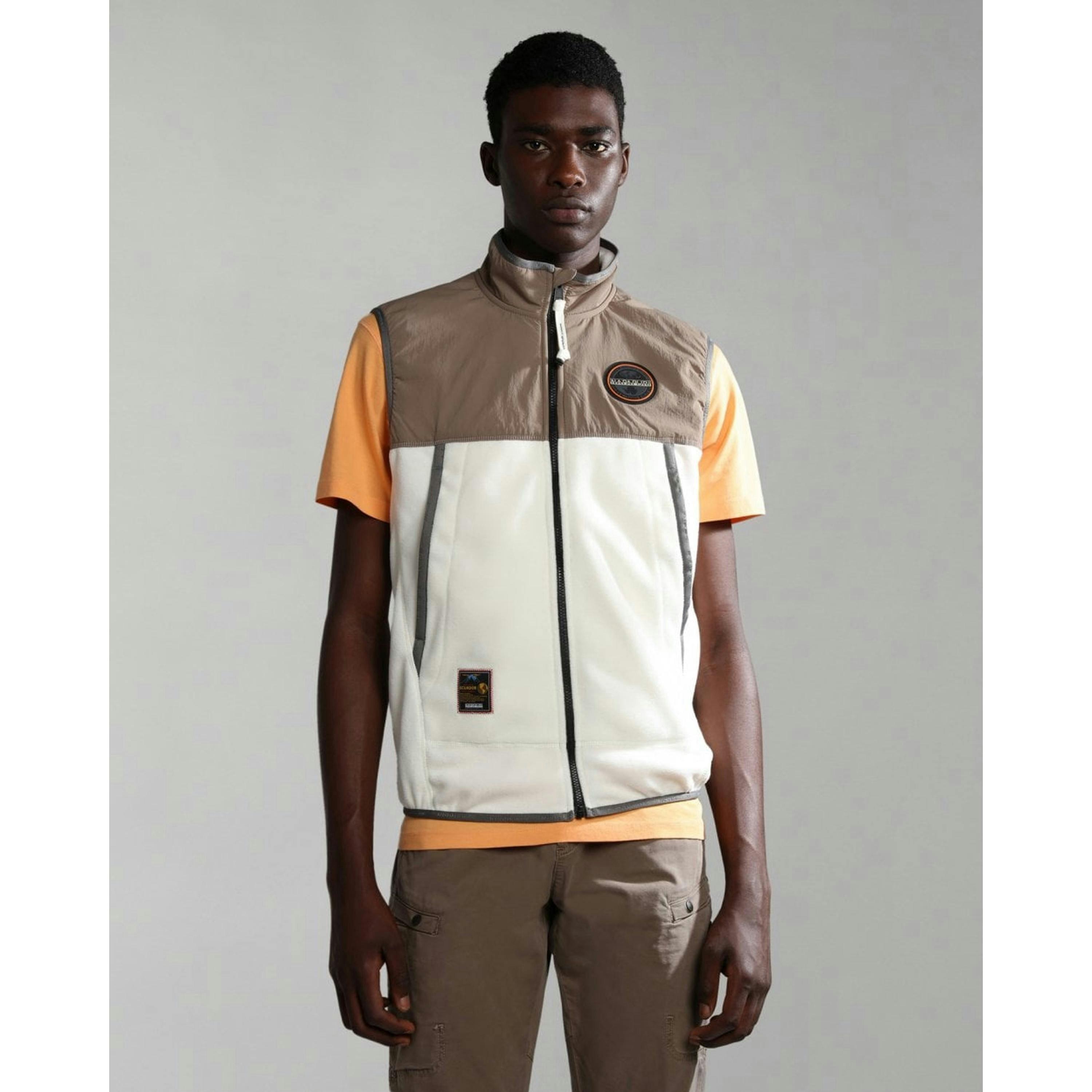Napapijri Gilet  in Grey , view 1 of 5