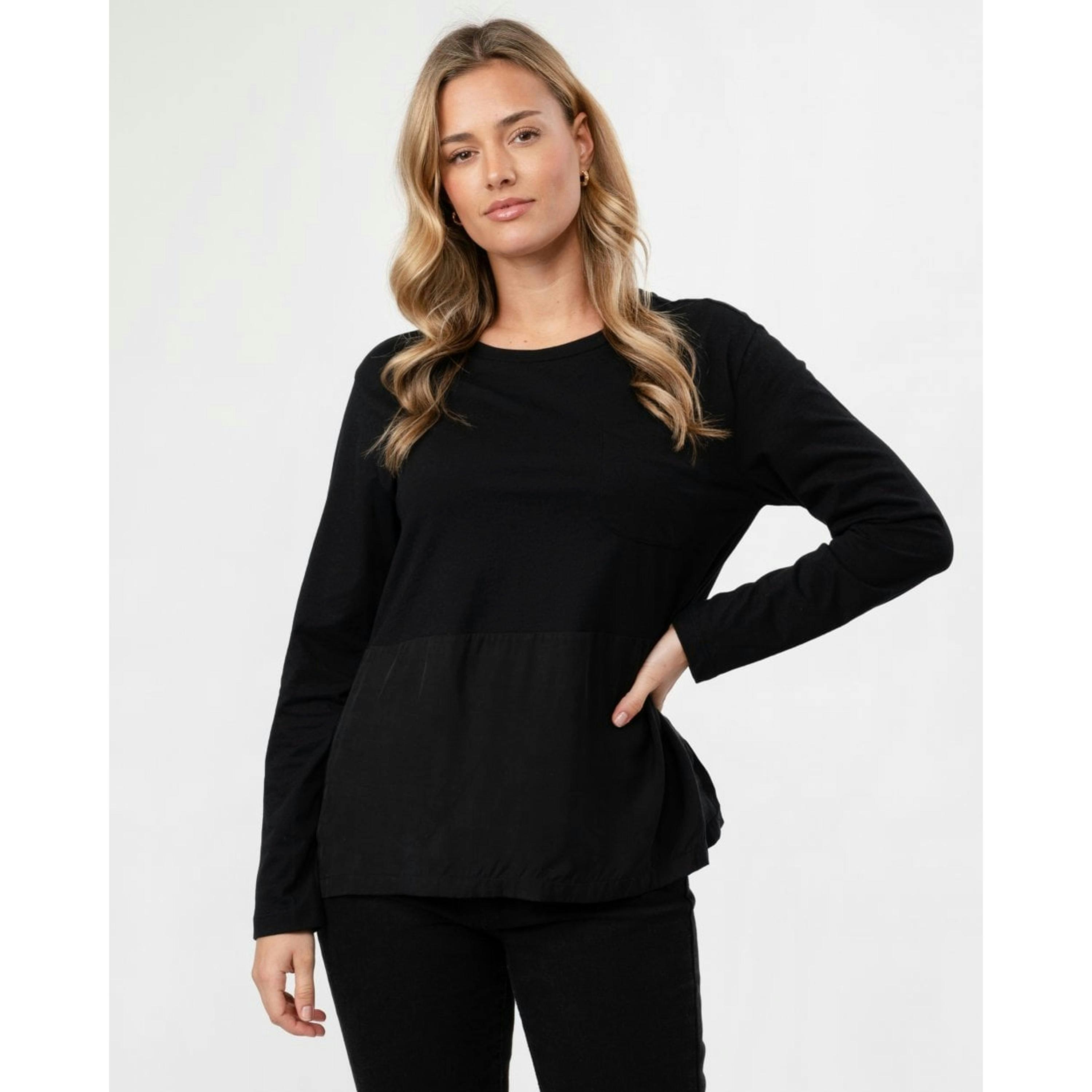 Woolrich T-Shirt  in Black , view 1 of 4