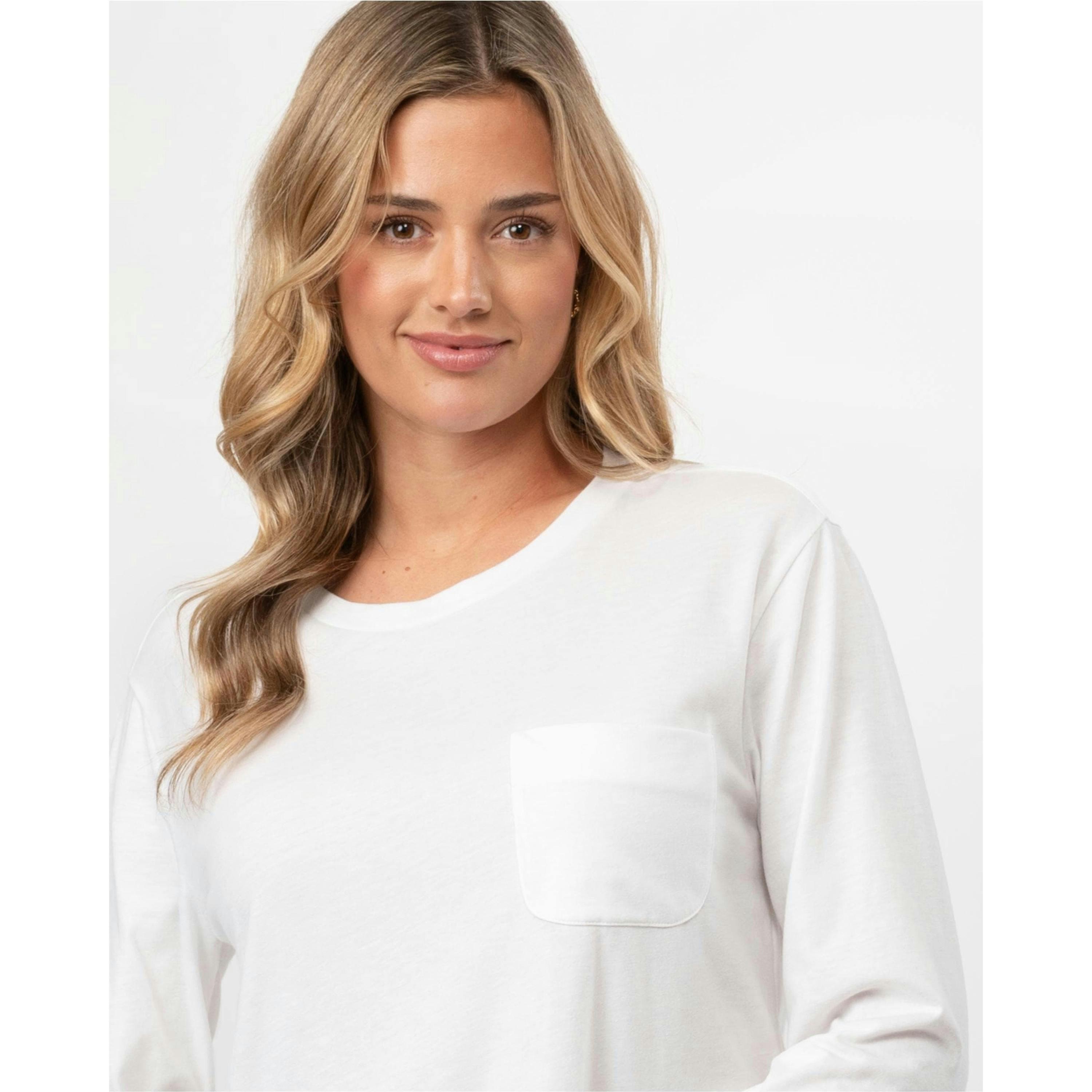 Woolrich T-Shirt  in White , view 3 of 4