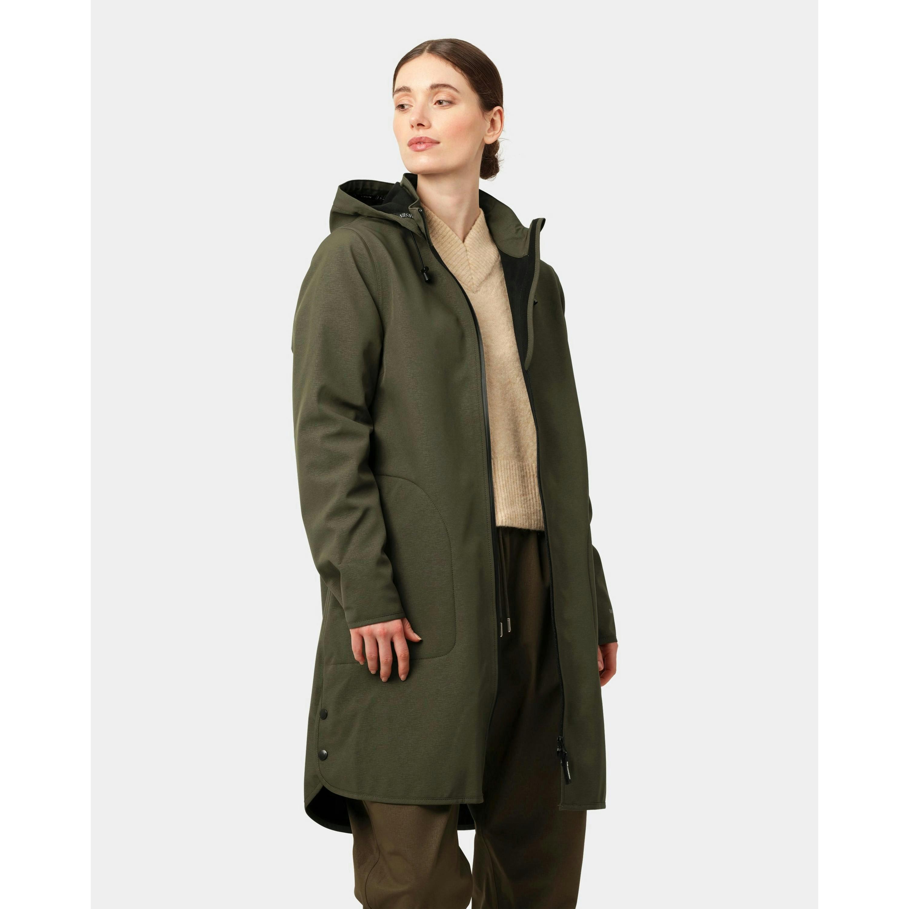 Isle Jacobsen Raincoat  in Green , view 3 of 6
