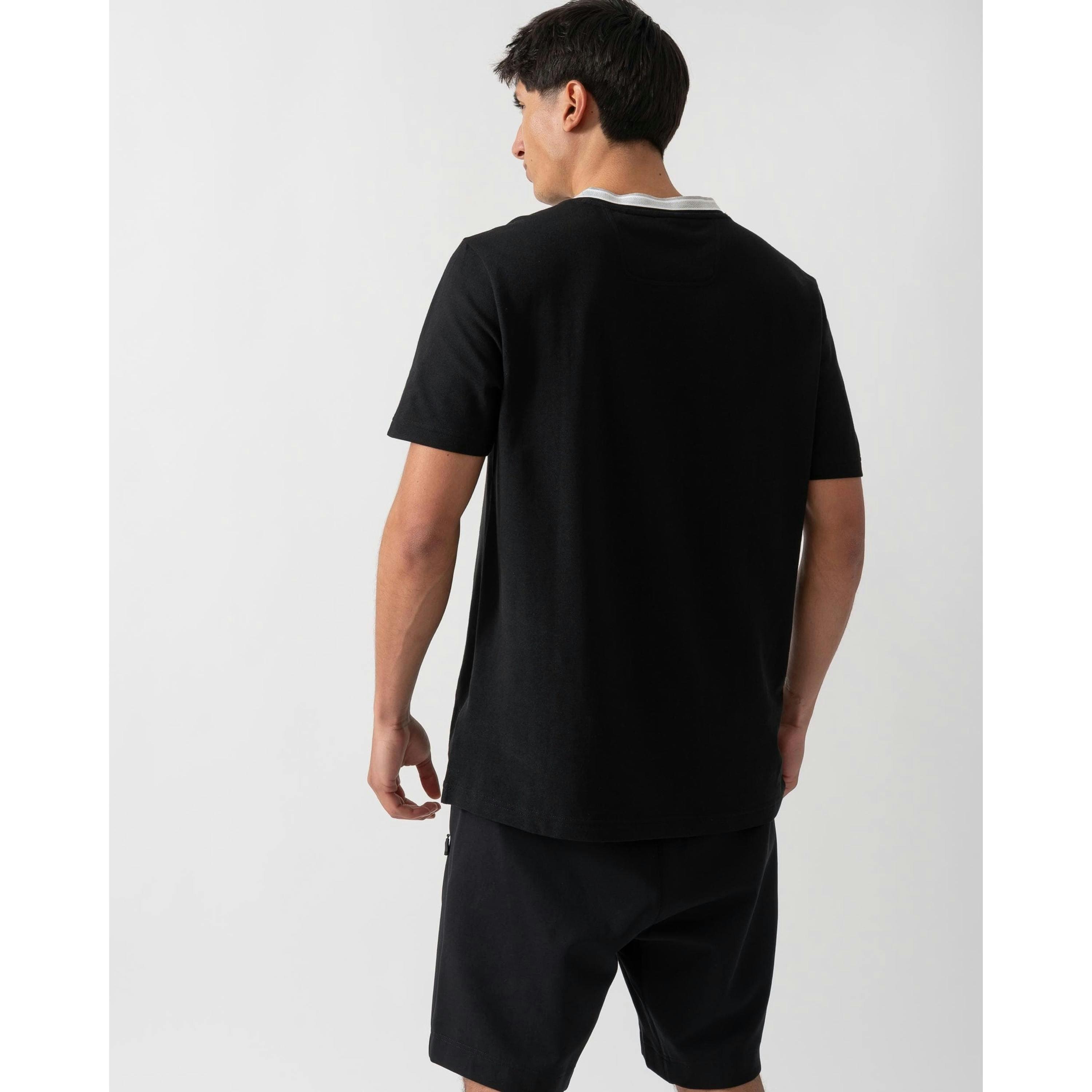 Hugo Boss T-Shirt  in Black , view 2 of 4