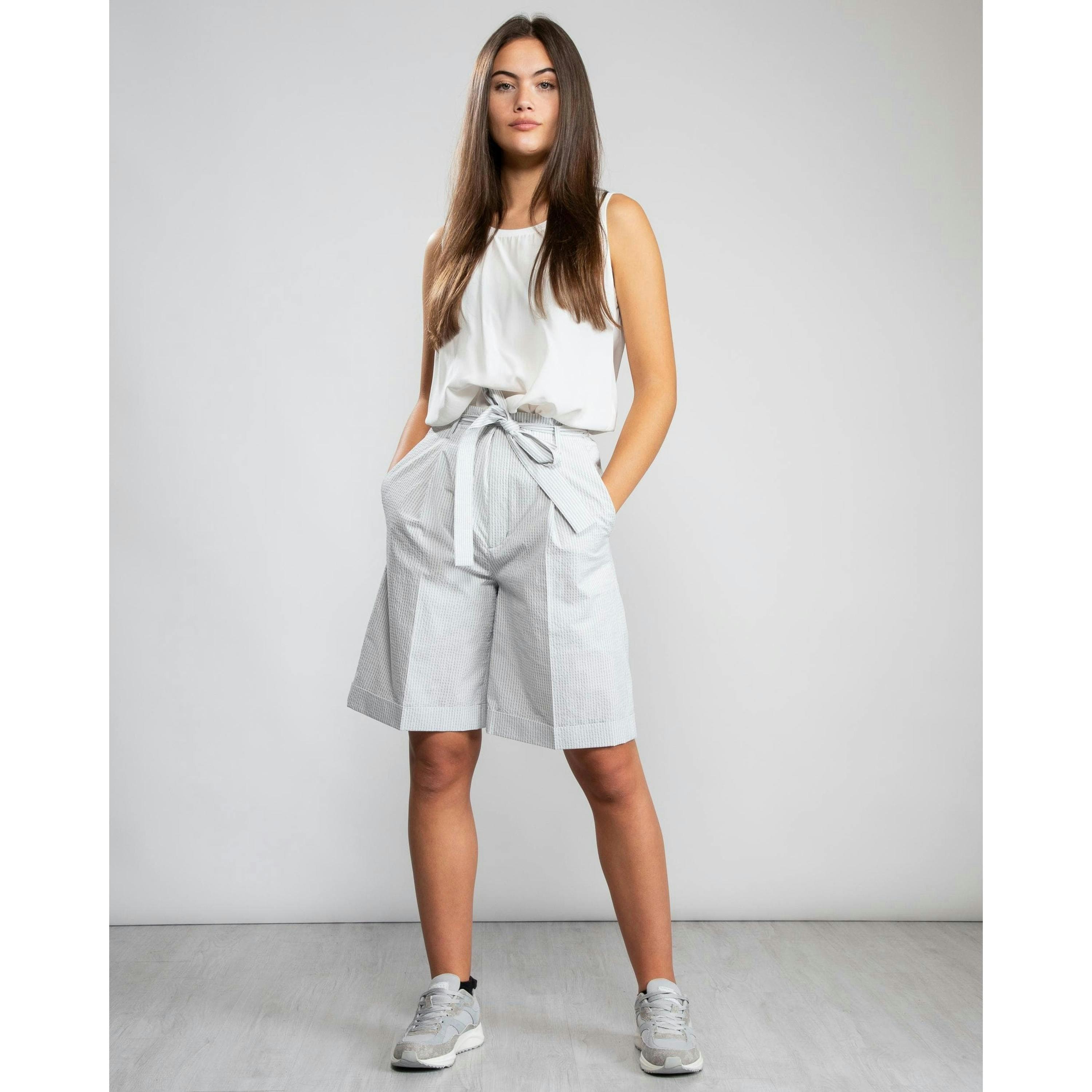 Hugo Boss Top  in White , view 4 of 4