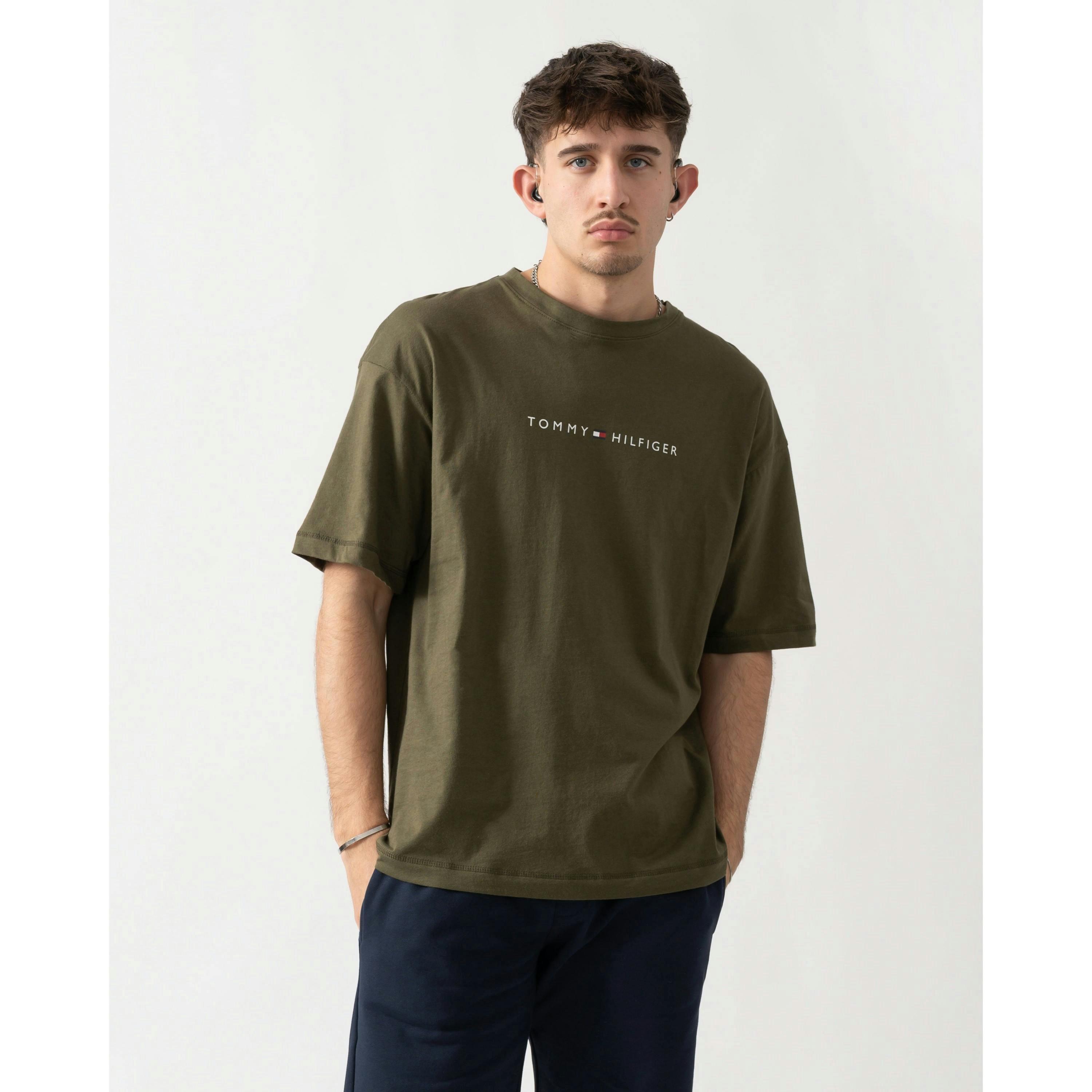 Tommy Hilfiger Logo T-Shirt  in Green , view 1 of 3