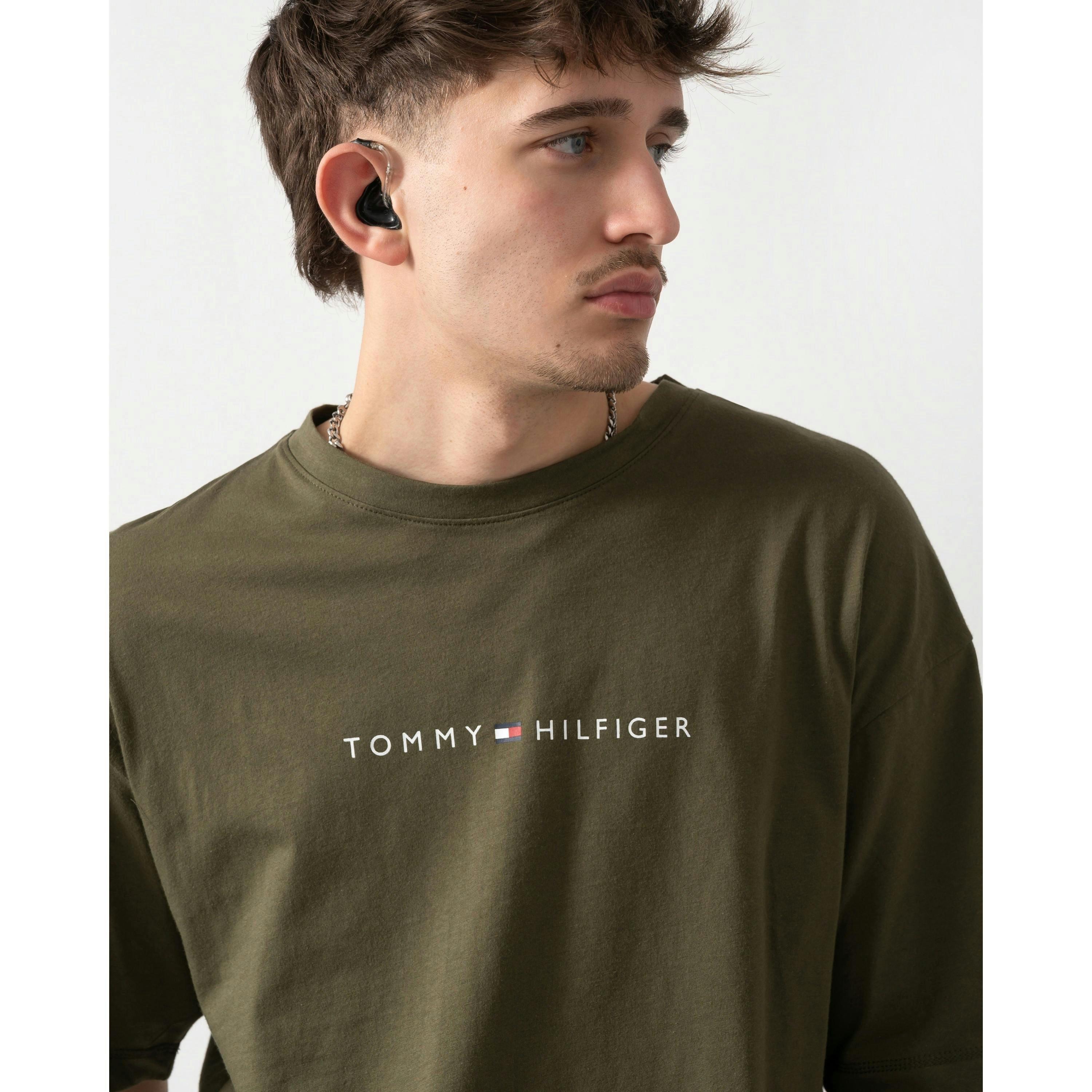 Tommy Hilfiger Logo T-Shirt  in Green , view 3 of 3