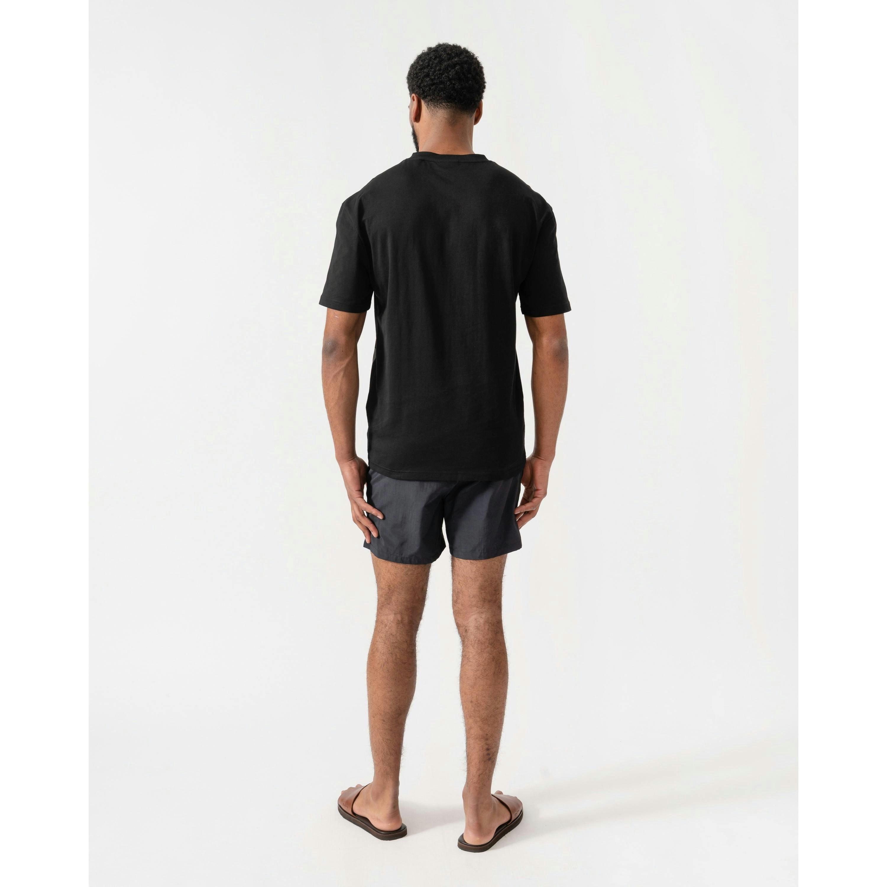 Hugo Boss T-Shirt  in Black , view 2 of 4