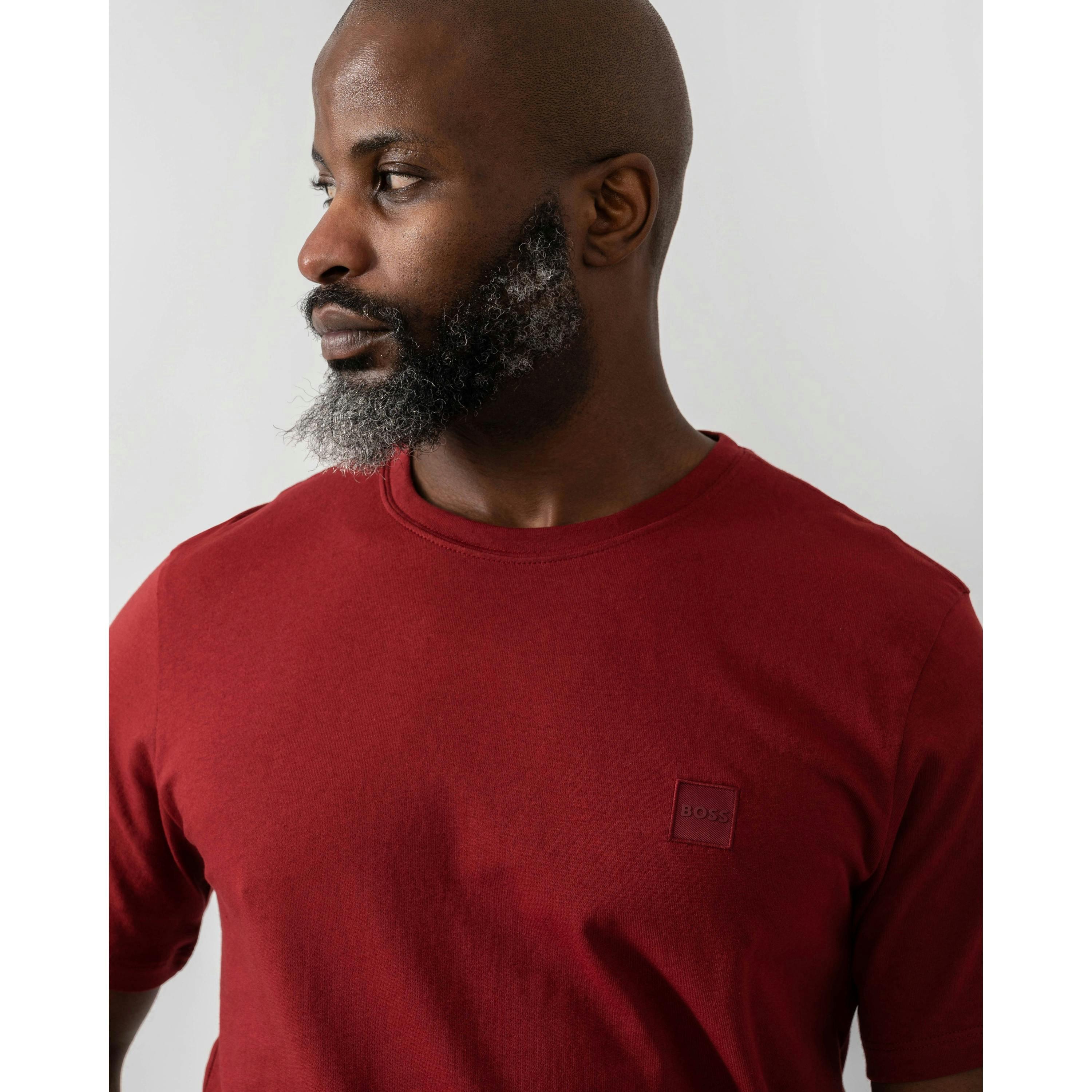 Hugo Boss Logo Patch T-Shirt  in Wine , view 3 of 4