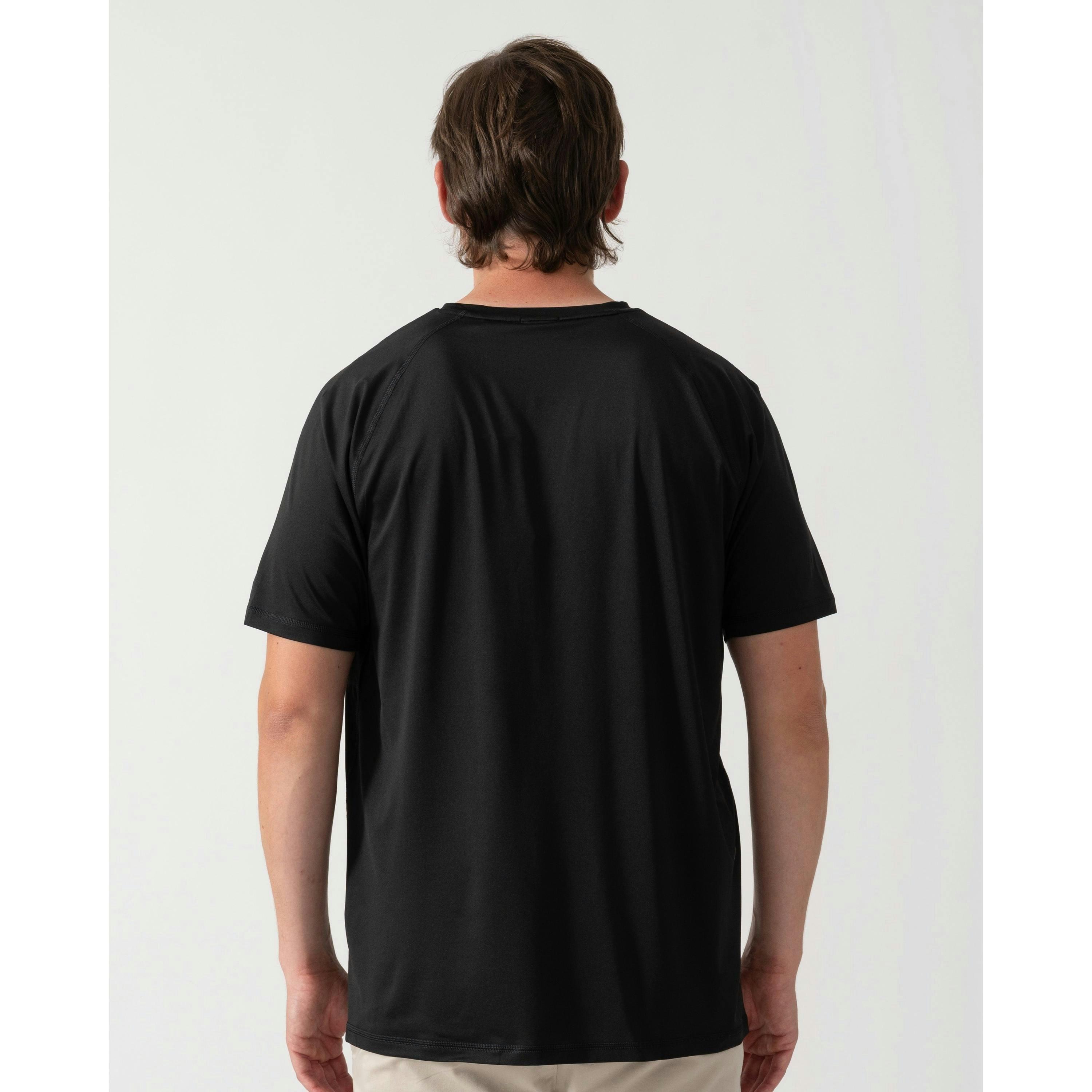 Hugo Boss T-Shirt  in Black , view 2 of 5