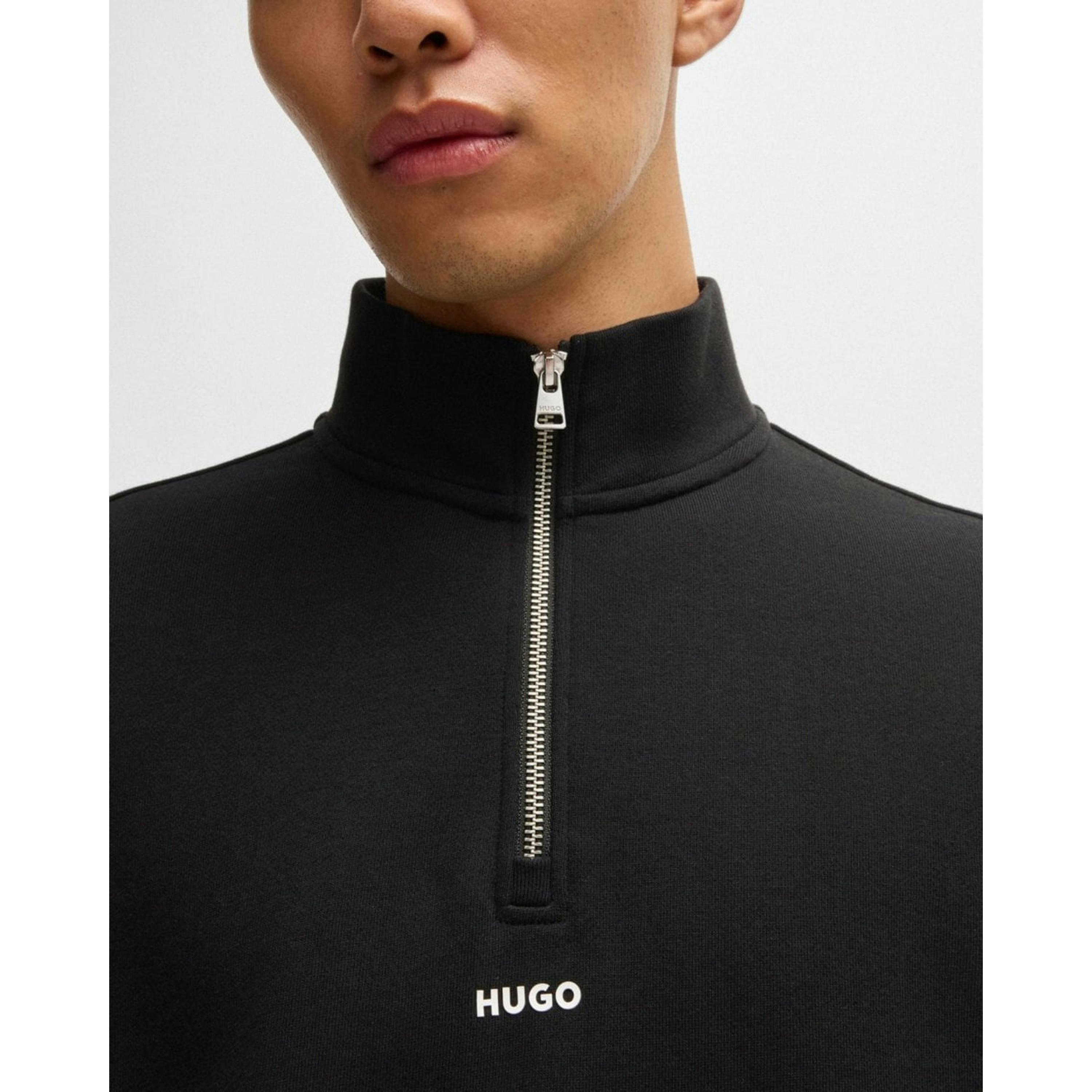 Hugo Boss Sweatshirt  in Black , view 2 of 4
