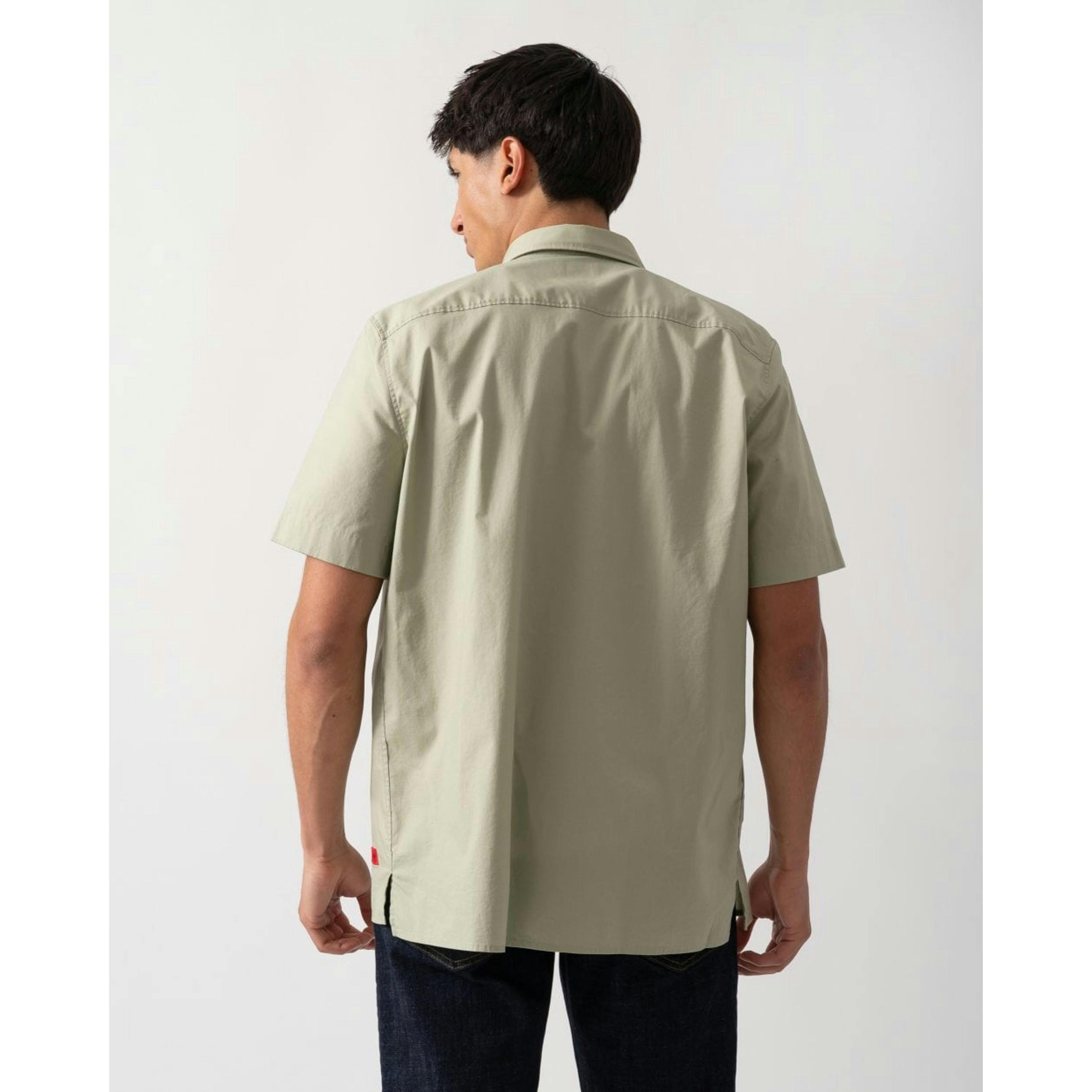 Hugo Boss Shirt  in Green , view 1 of 5