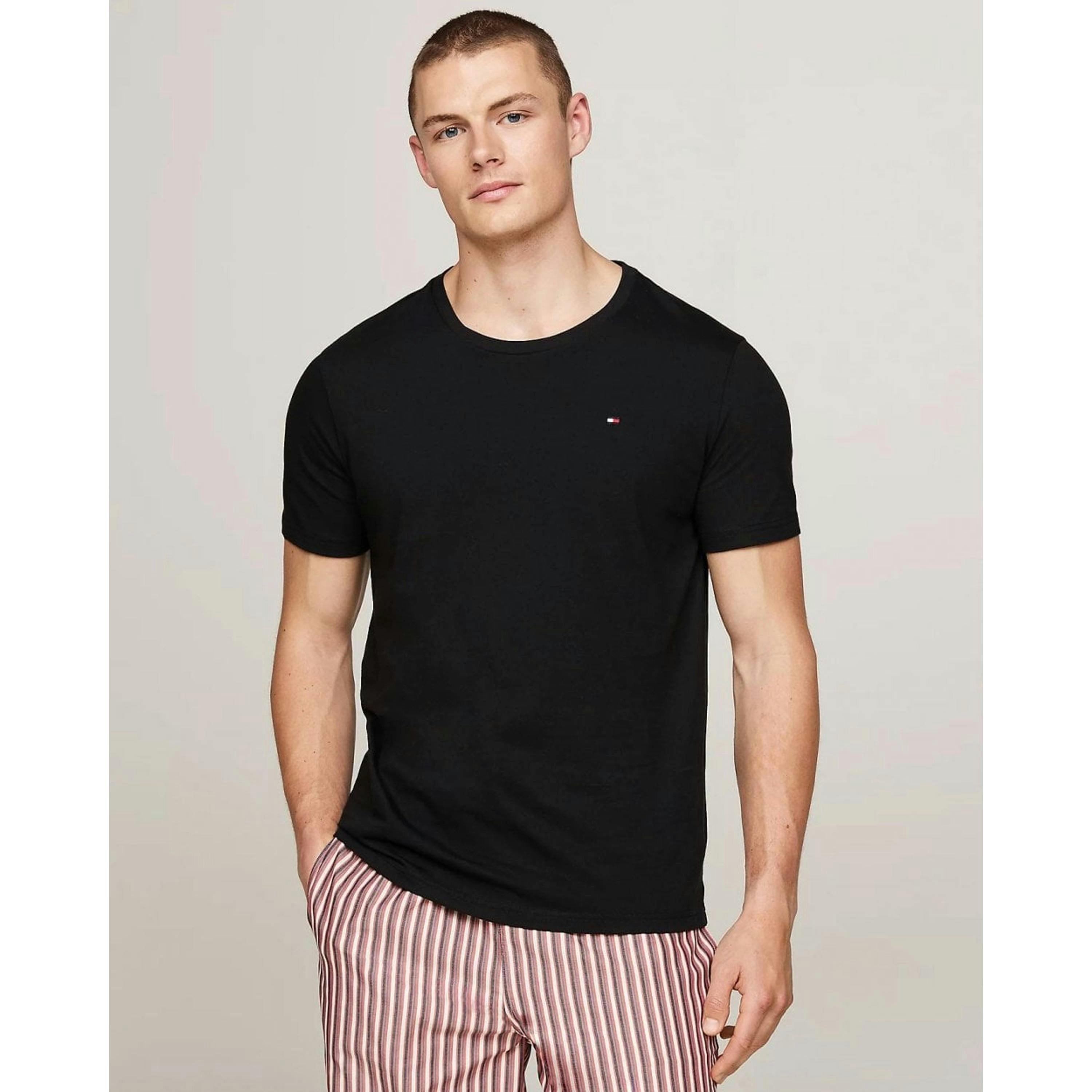 Tommy Hilfiger T-Shirt  in Black , view 1 of 5