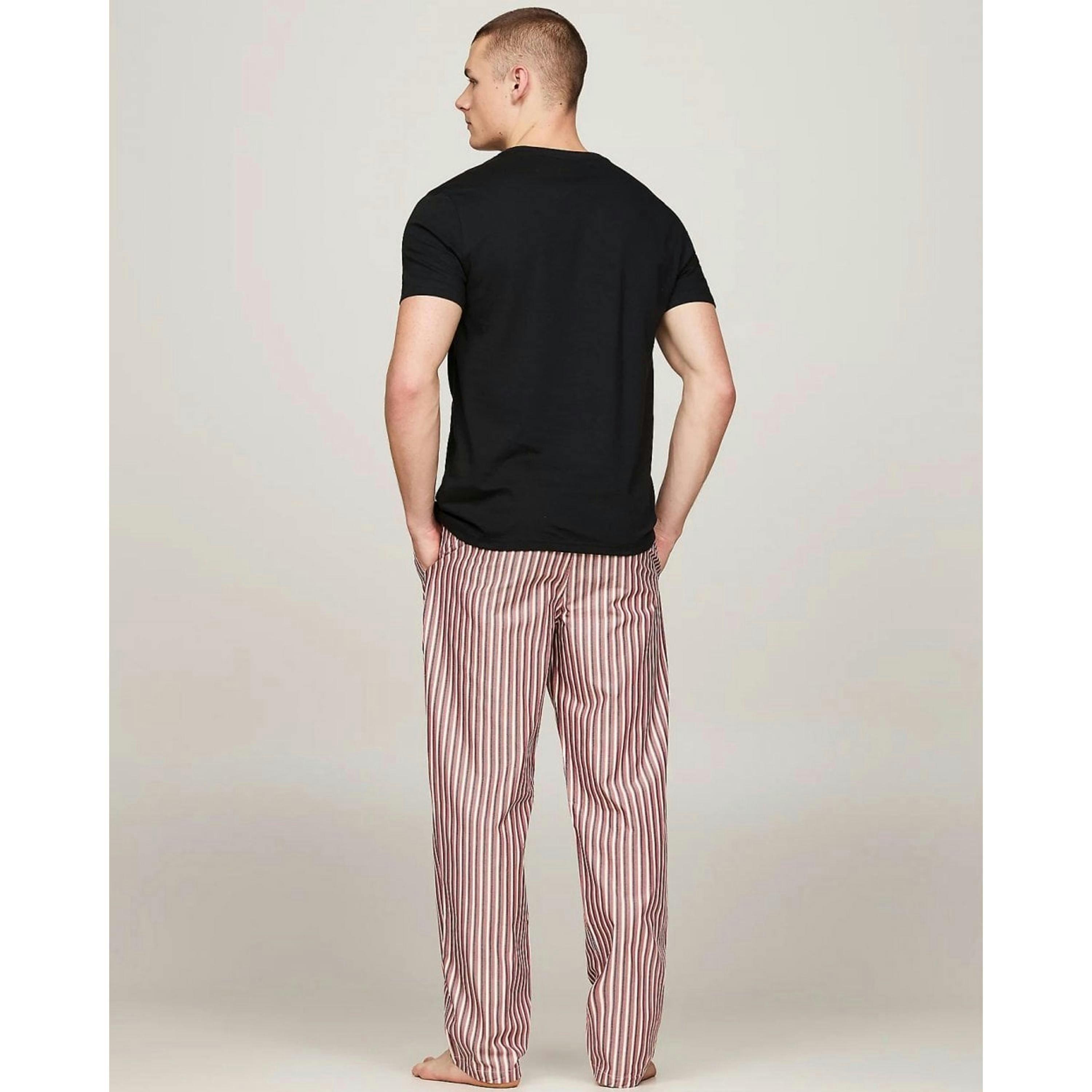 Tommy Hilfiger T-Shirt  in Black , view 2 of 5