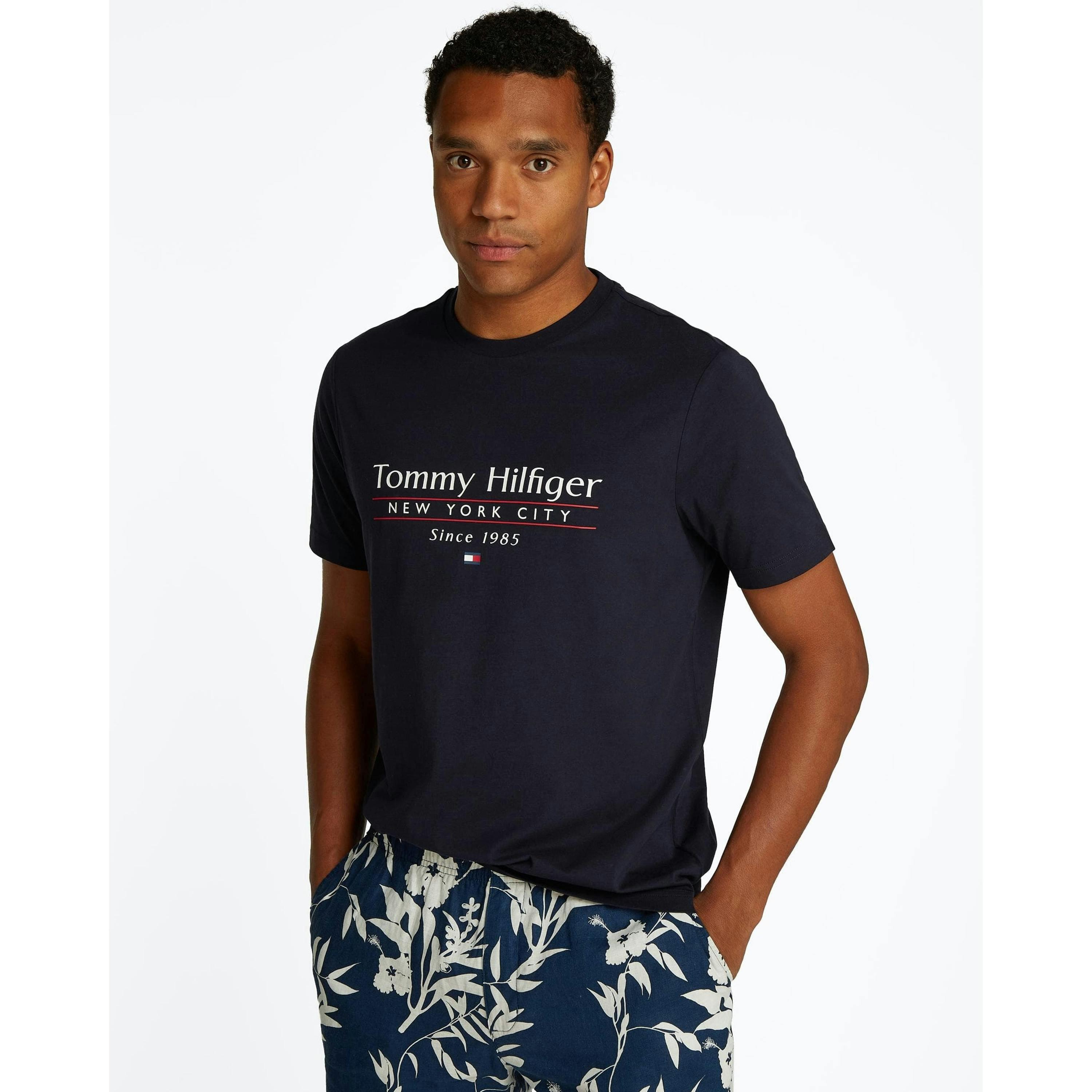 Tommy Hilfiger T-Shirt  in Blue , view 1 of 6