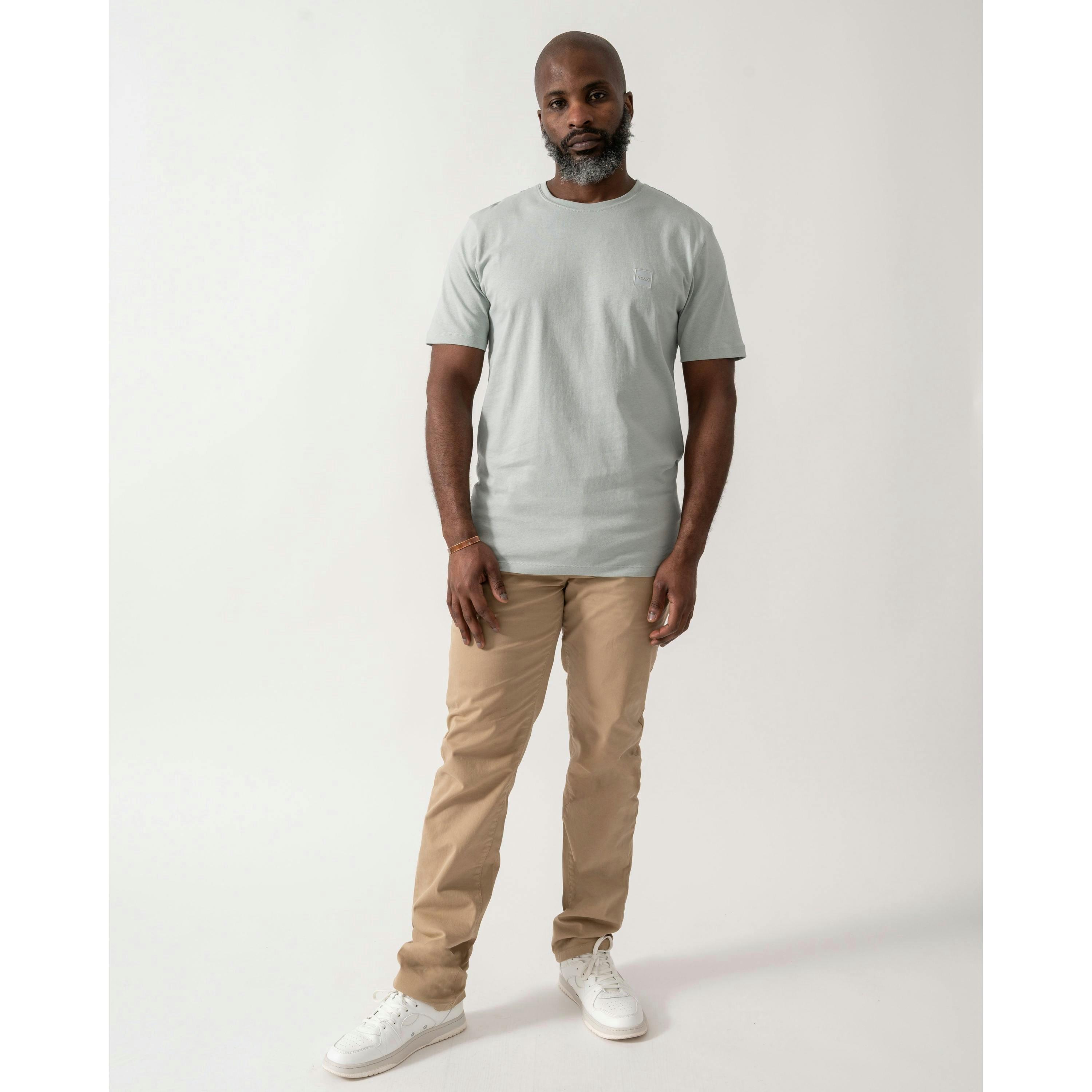Hugo Boss Logo Patch T-Shirt  in Green , view 3 of 4