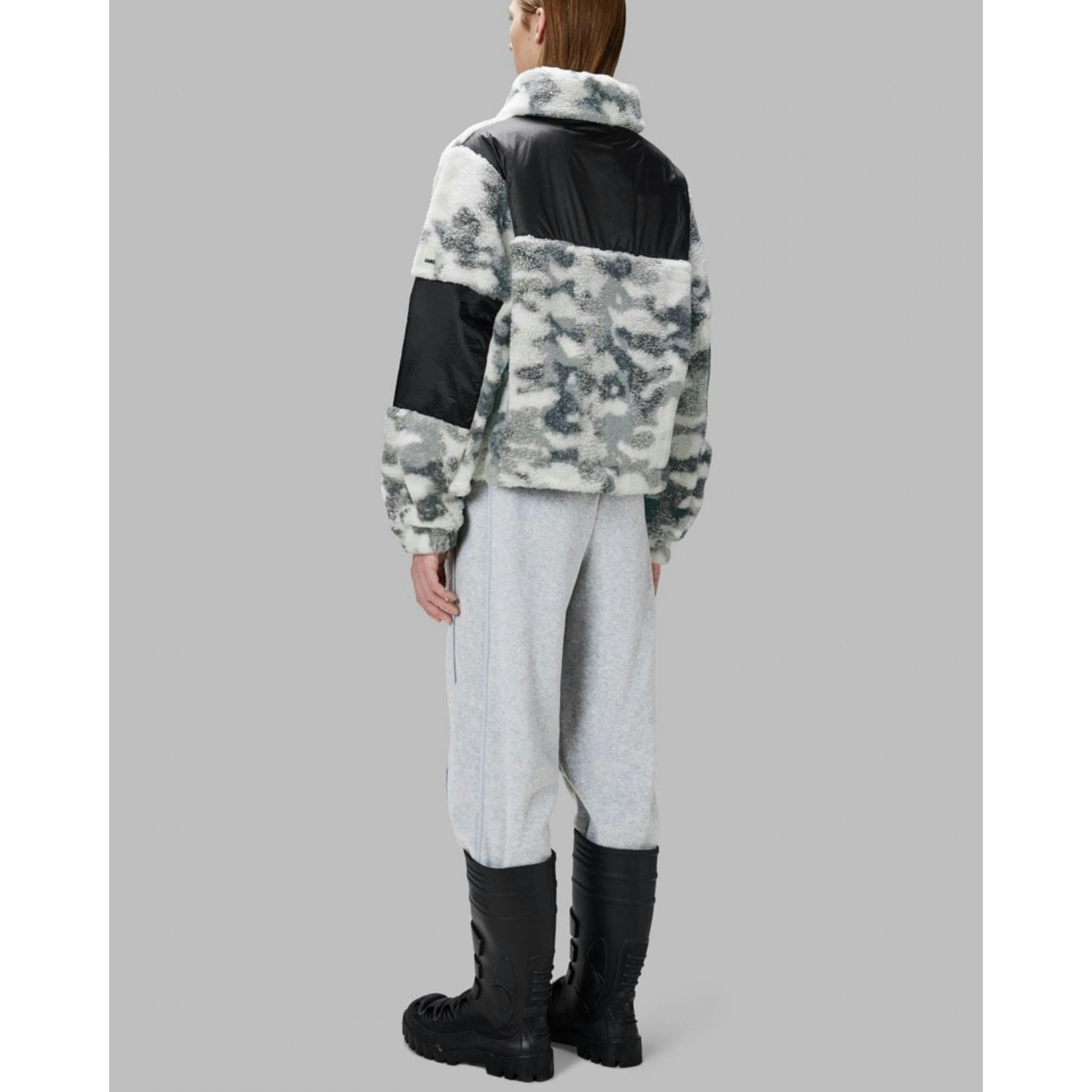 Rains Camo Jumper  in Grey , view 2 of 6
