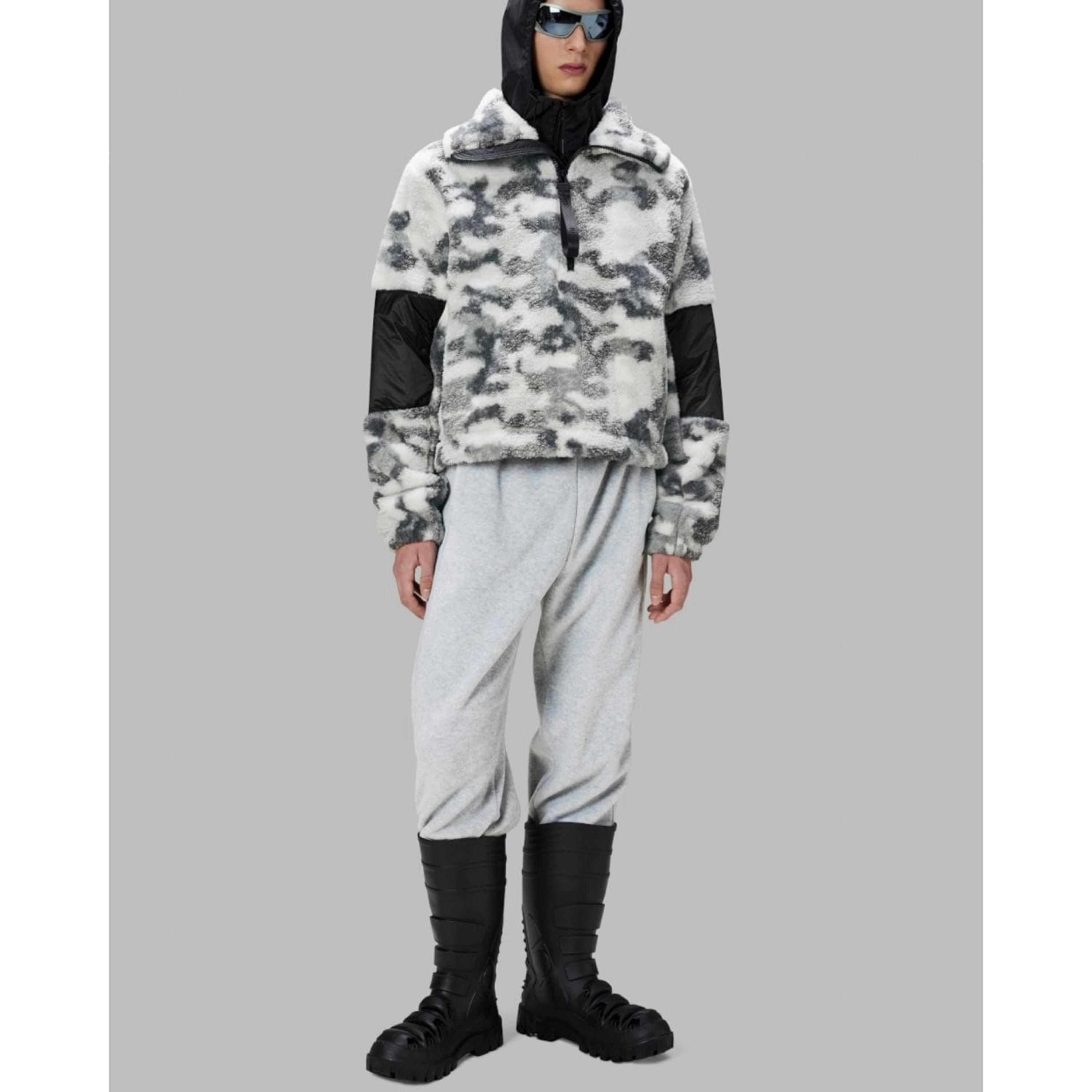 Rains Camo Jumper  in Grey , view 6 of 6