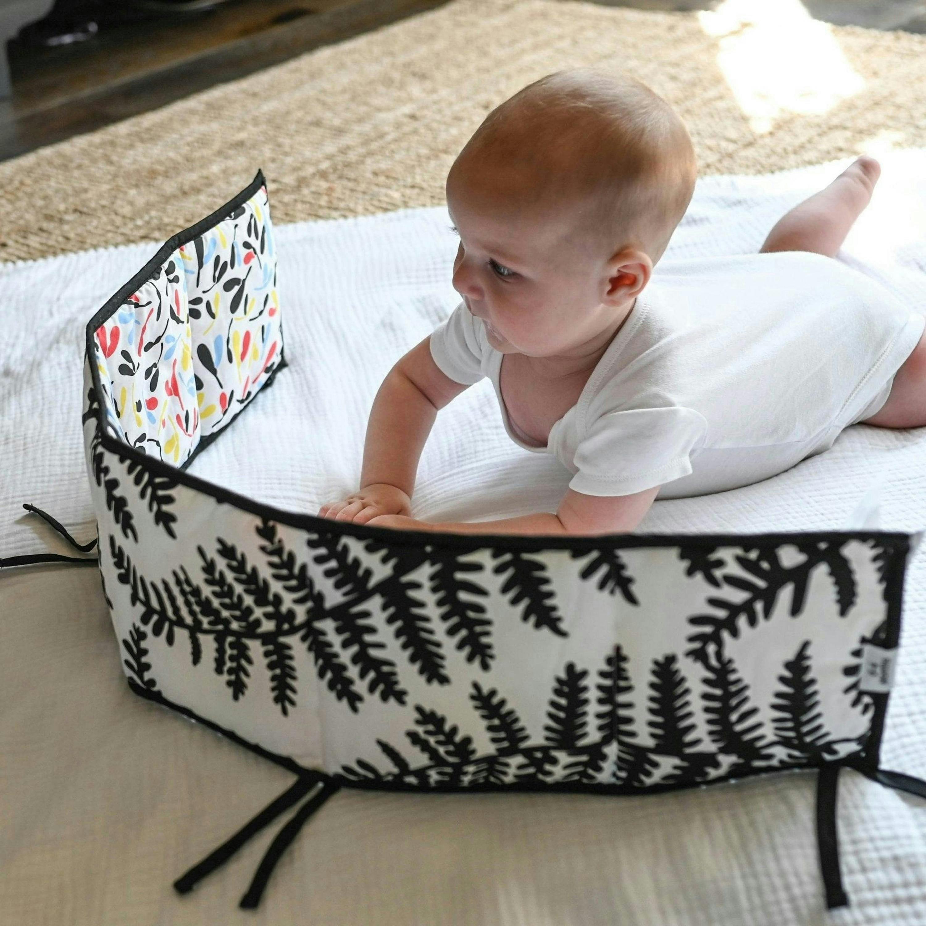 PLANT PRINT SENSORY STRIP - reversible - birth to 12 months , view 3 of 6