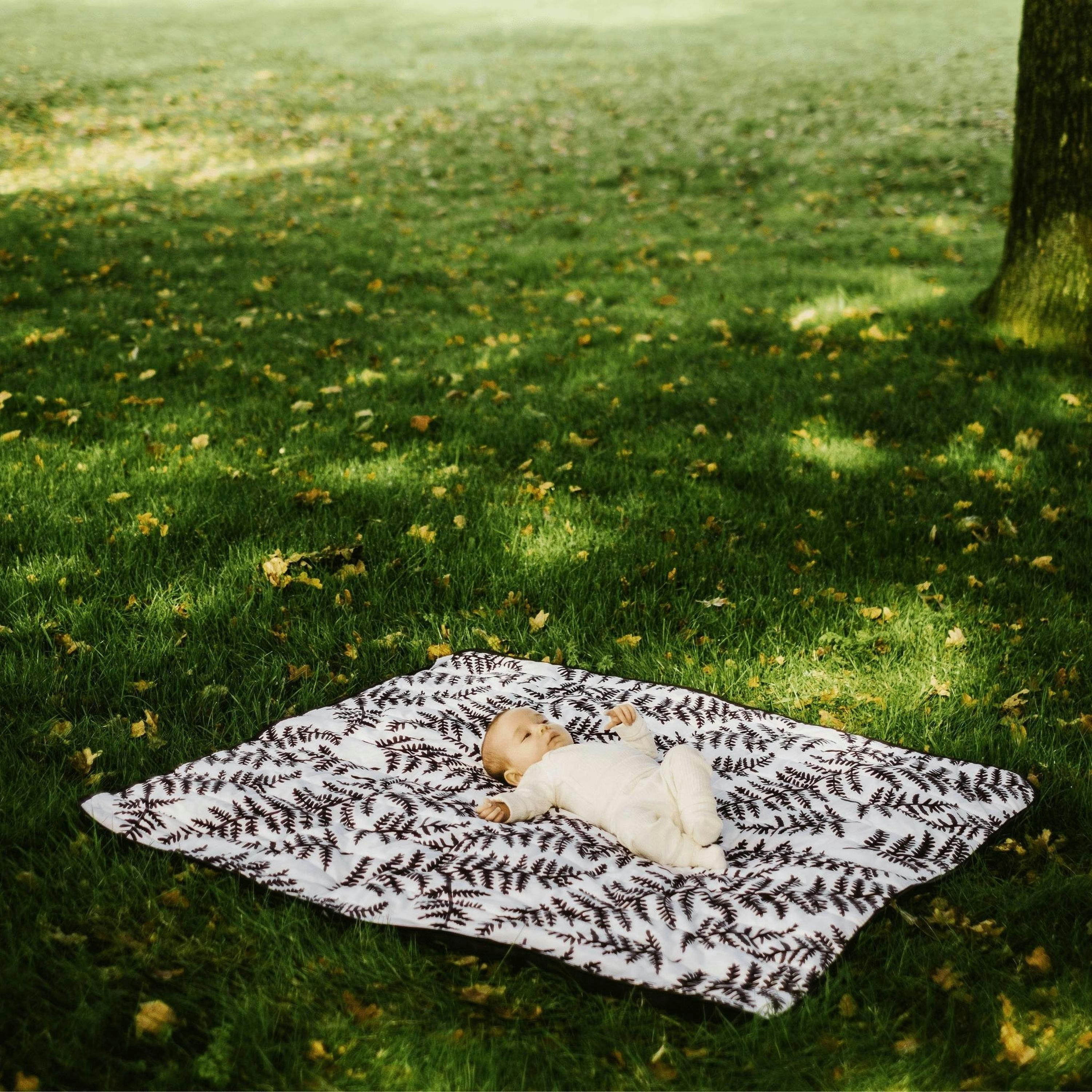 OUTDOOR PLAYMAT - suitable from birth , view 4 of 6