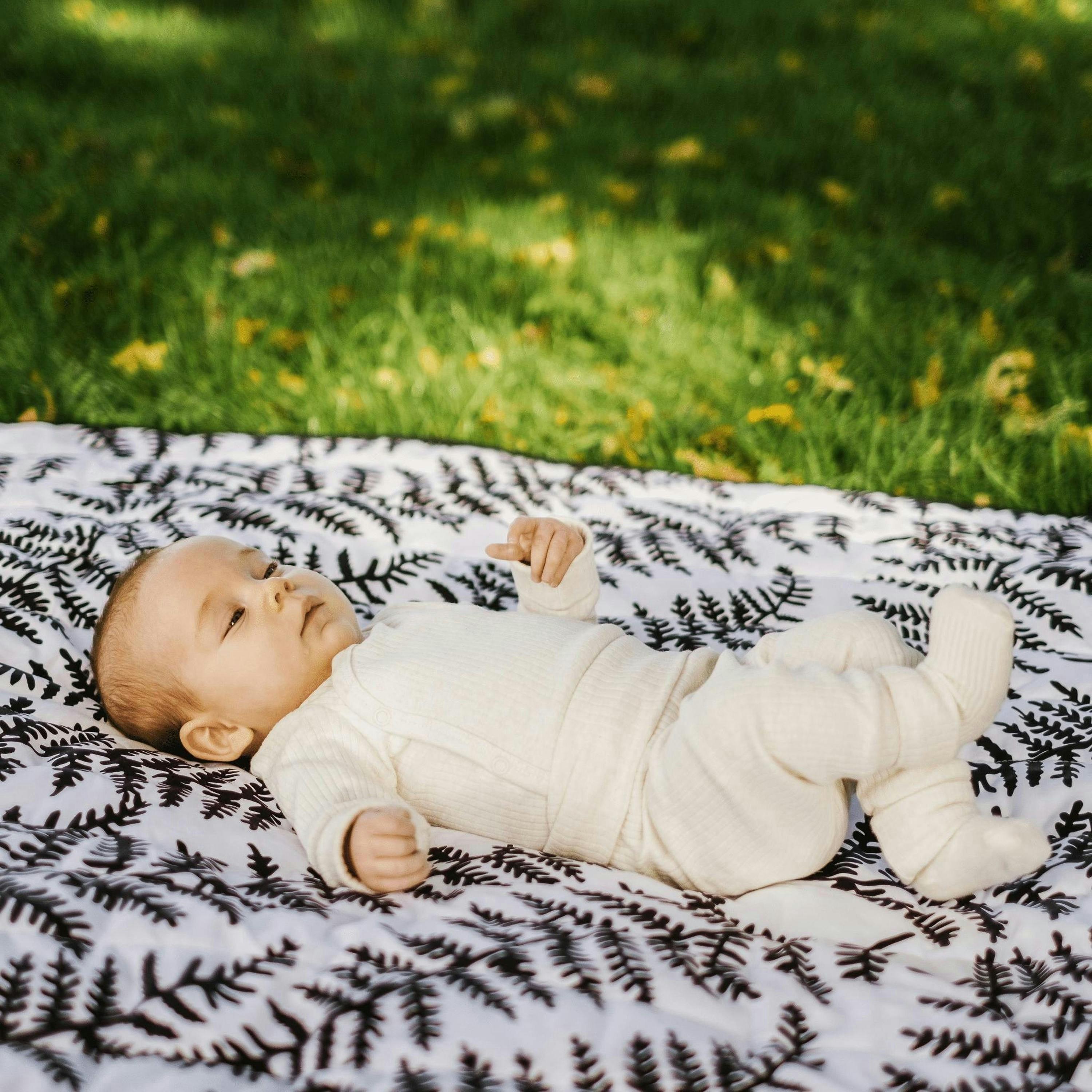 OUTDOOR PLAYMAT - suitable from birth , view 6 of 6