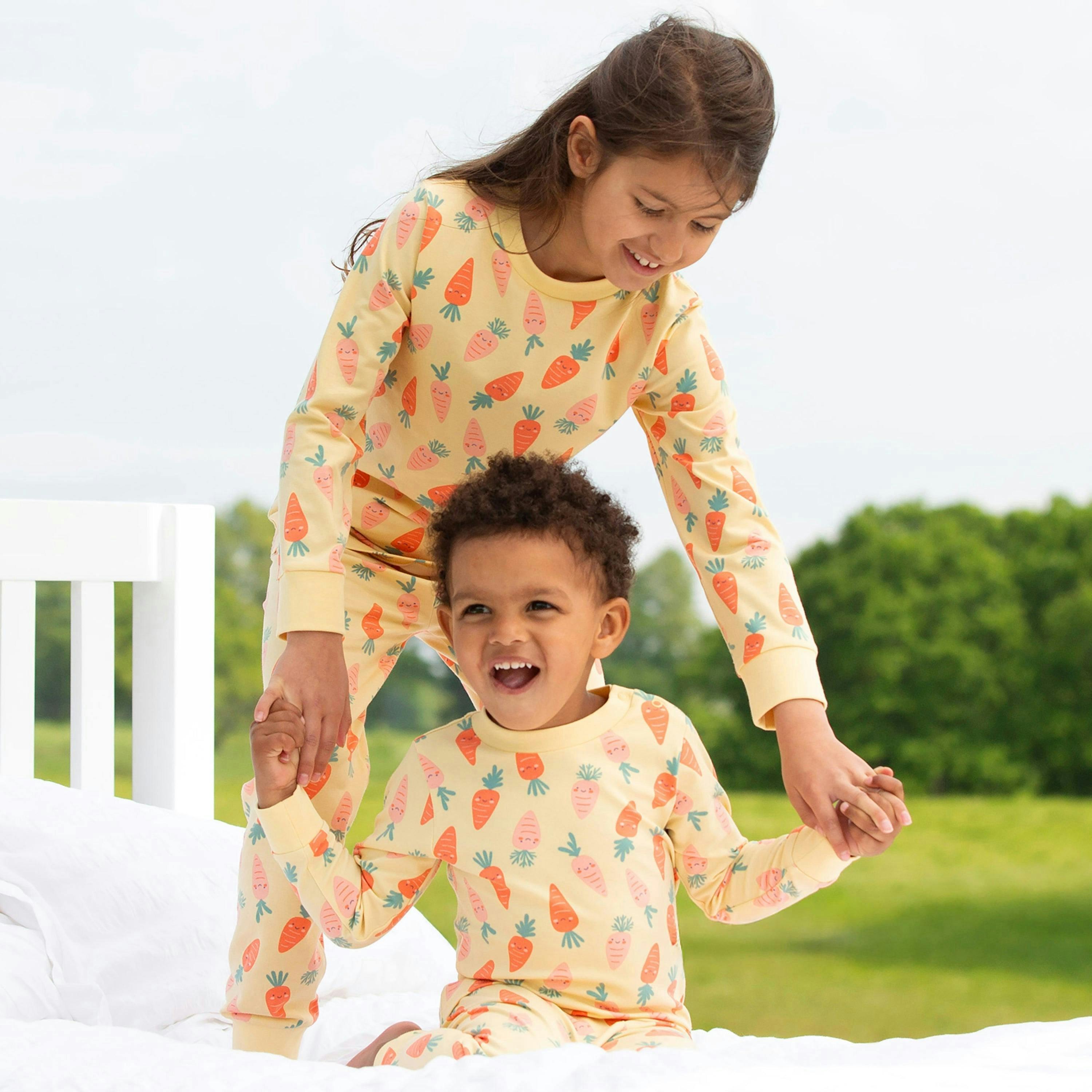 Kids Organic Happy Carrot Pyjamas , view 3 of 4