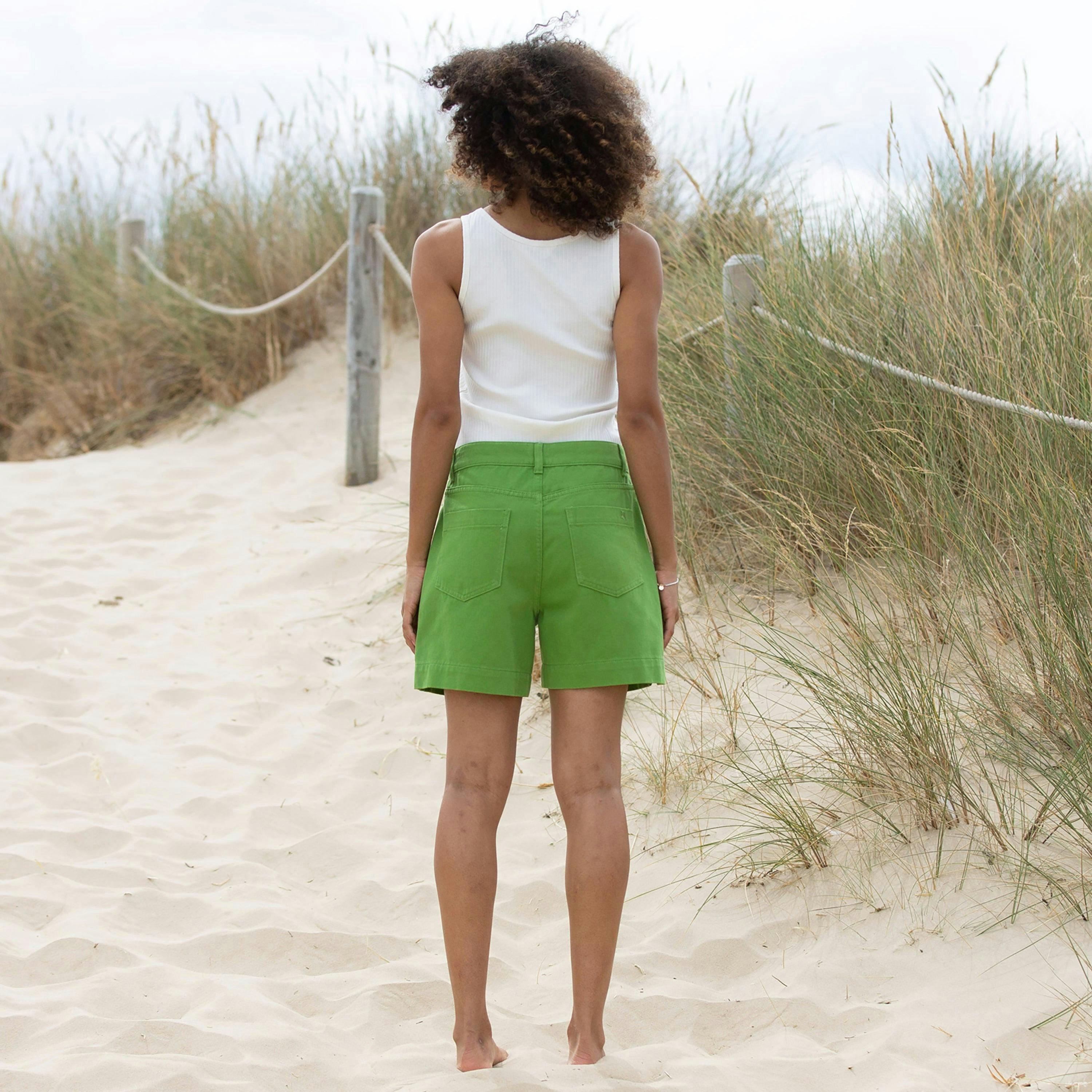 Organic Newton Twill Shorts Ivy , view 5 of 5
