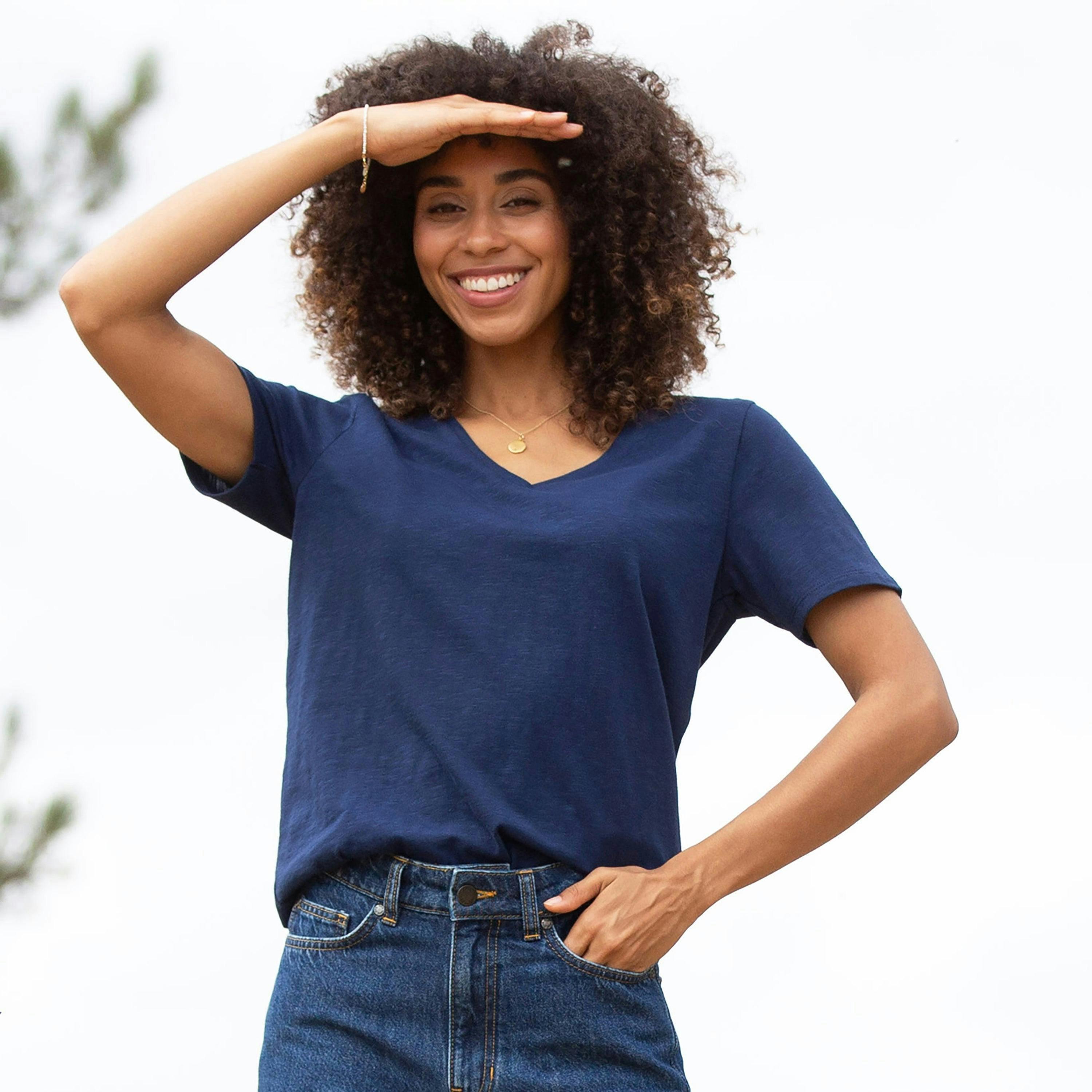 Sandford V-Neck Organic Slub Jersey T-Shirt Midnight , view 1 of 3