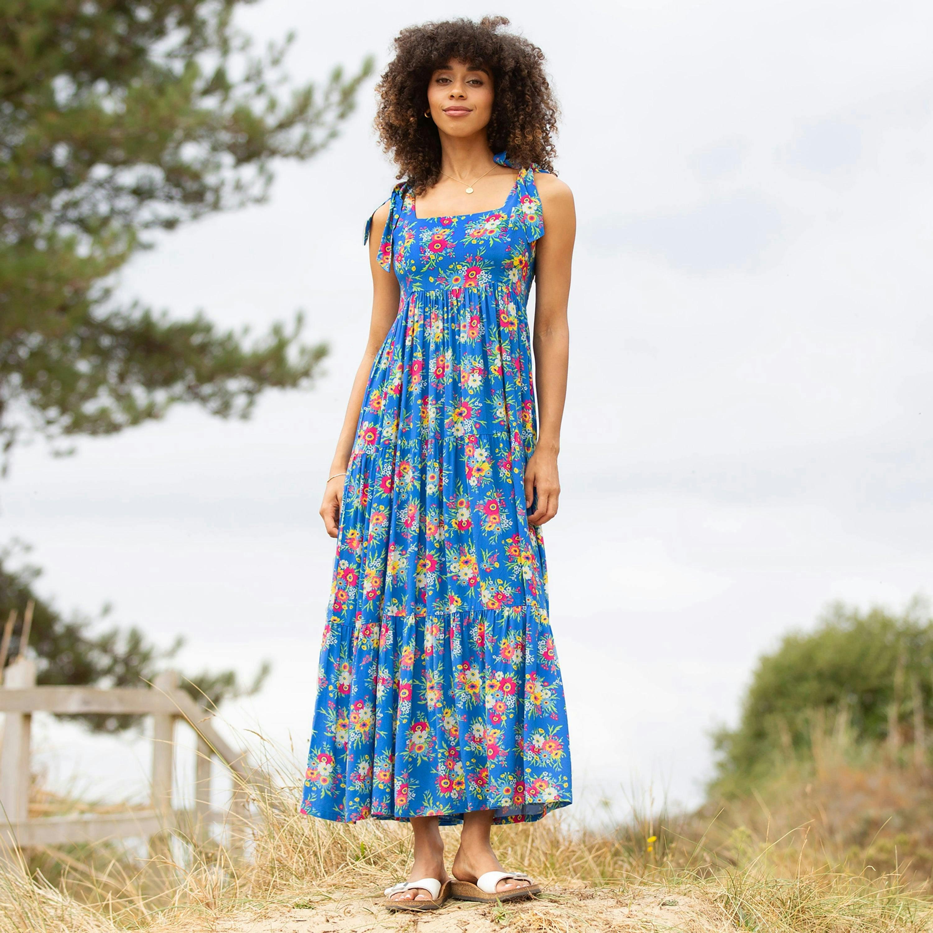 Littlemoor Woven Dress Posy , view 1 of 4