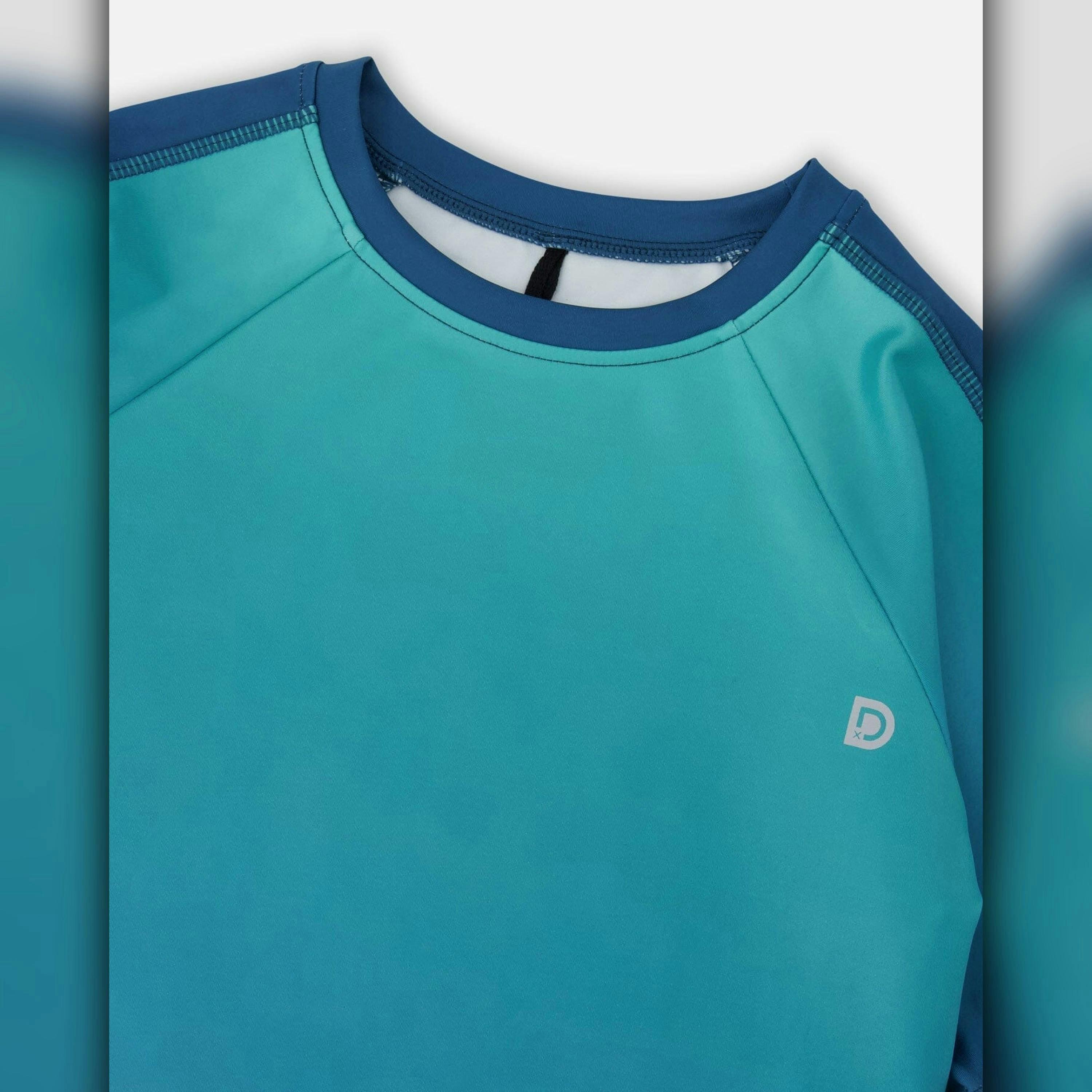 Short Sleeve Athletic Top In Recycled Polyester Teal Gradient , view 3 of 3