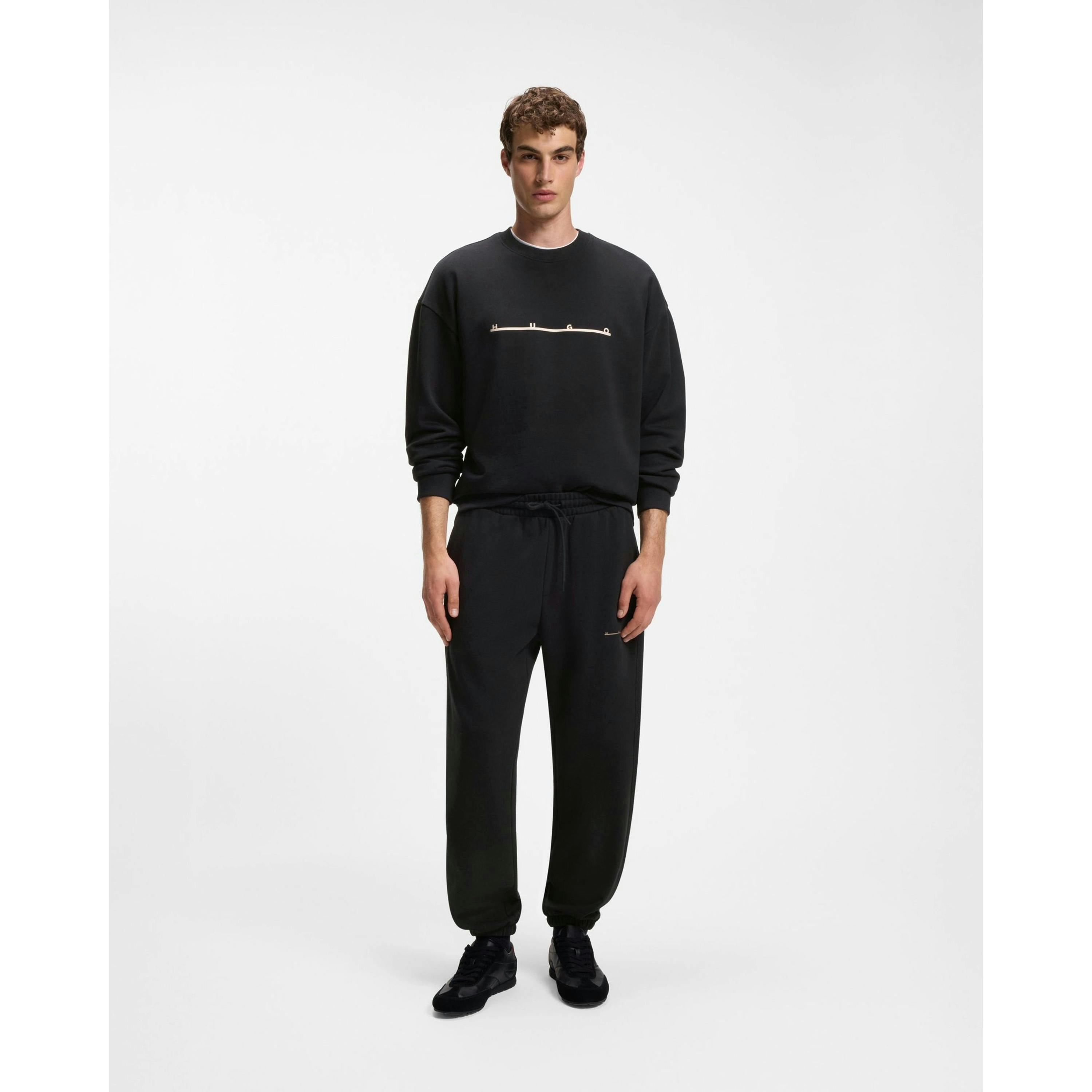 Hugo Boss Sweatshirt  in Black , view 4 of 4