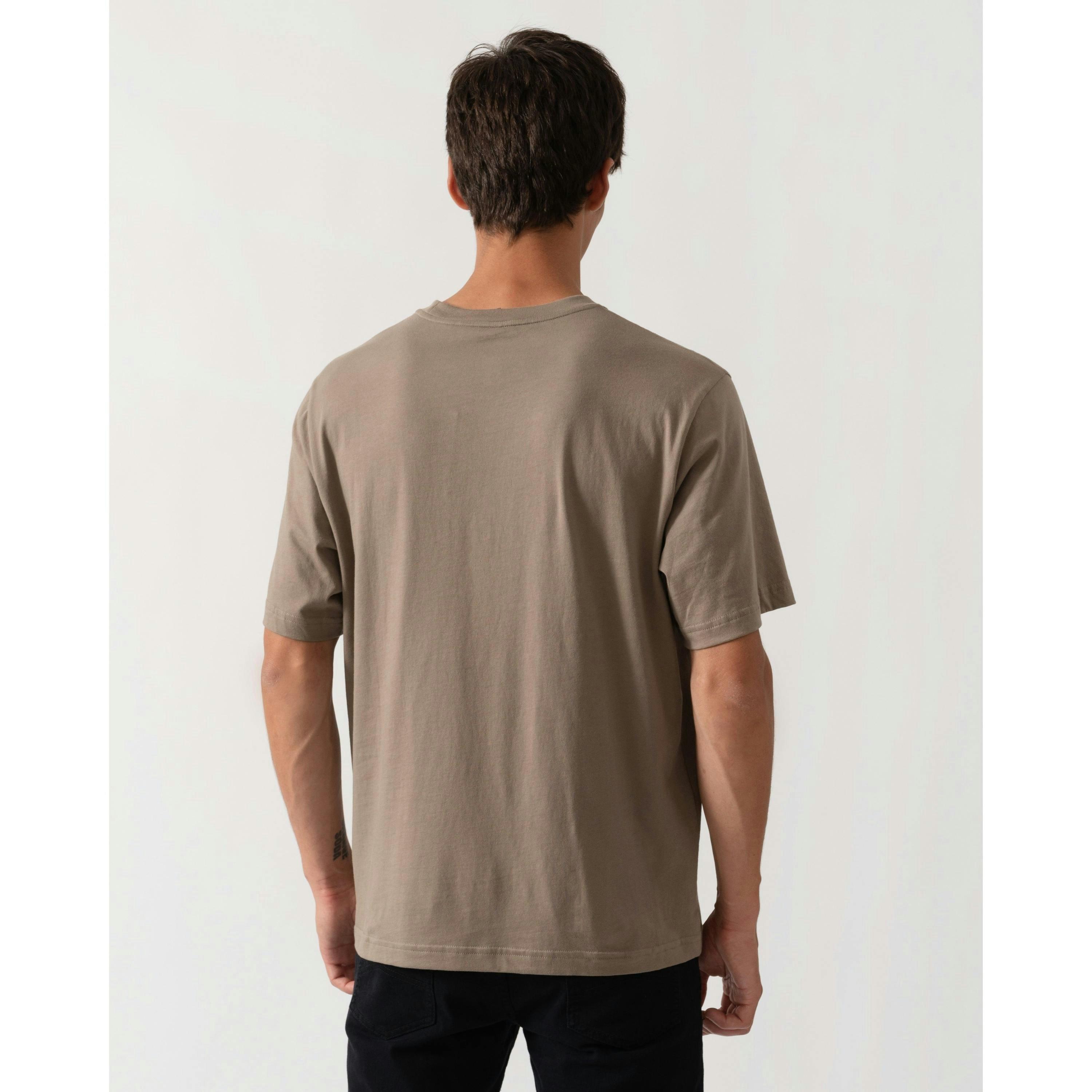 Moose Knuckles T-Shirt  in Grey , view 2 of 4