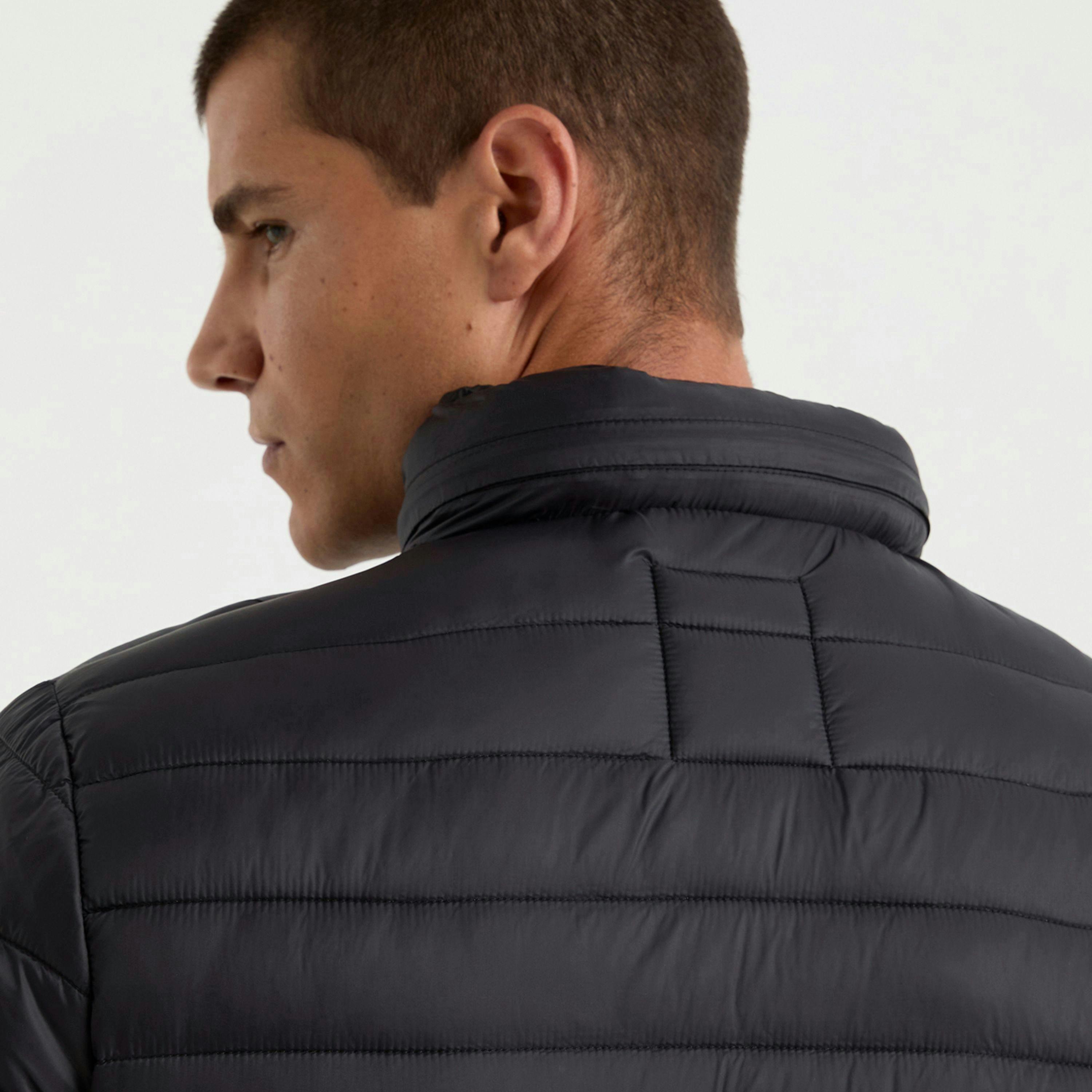 Cayambe 2 Padded Jacket - Black , view 4 of 5