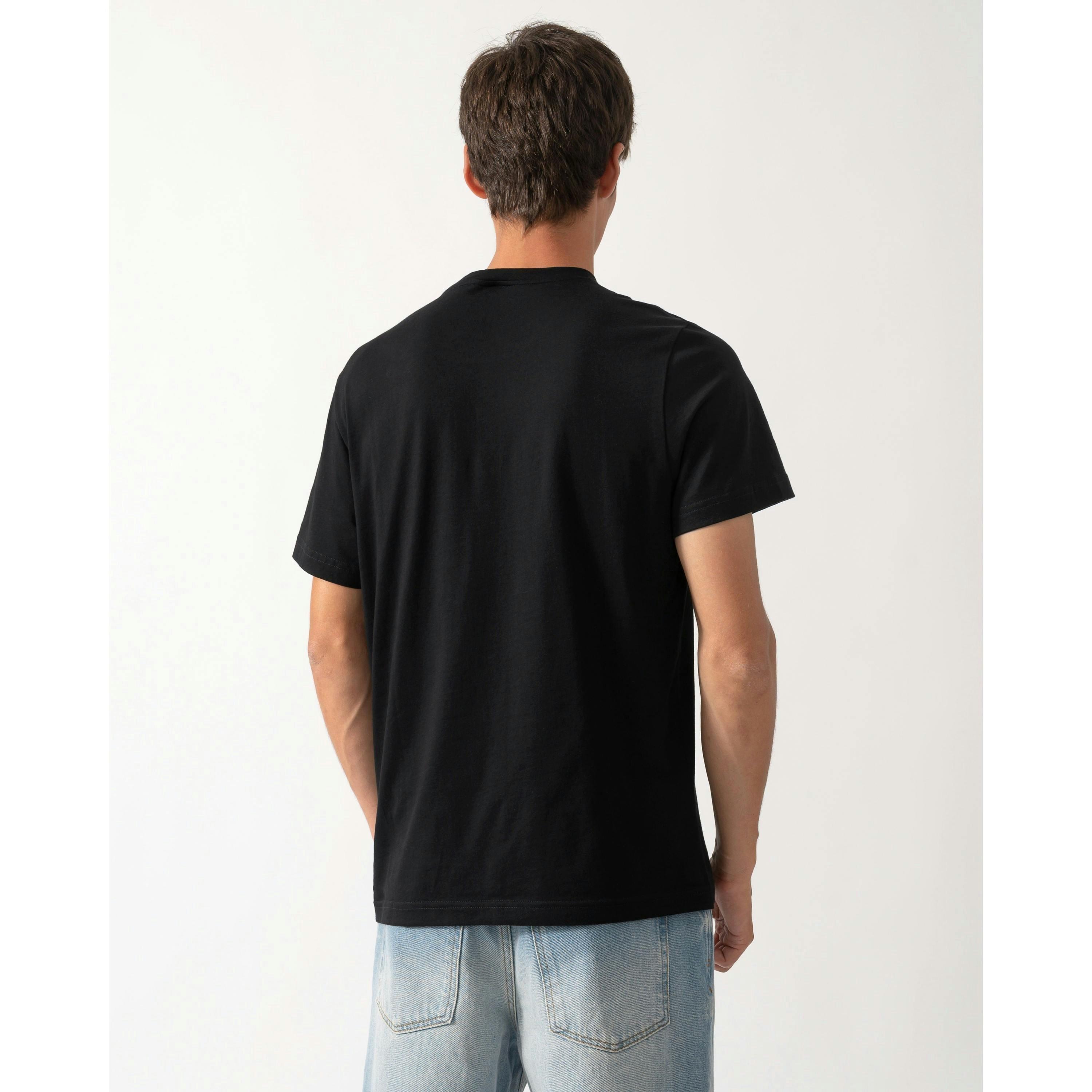 Moose Knuckles T-Shirt  in Black , view 2 of 4