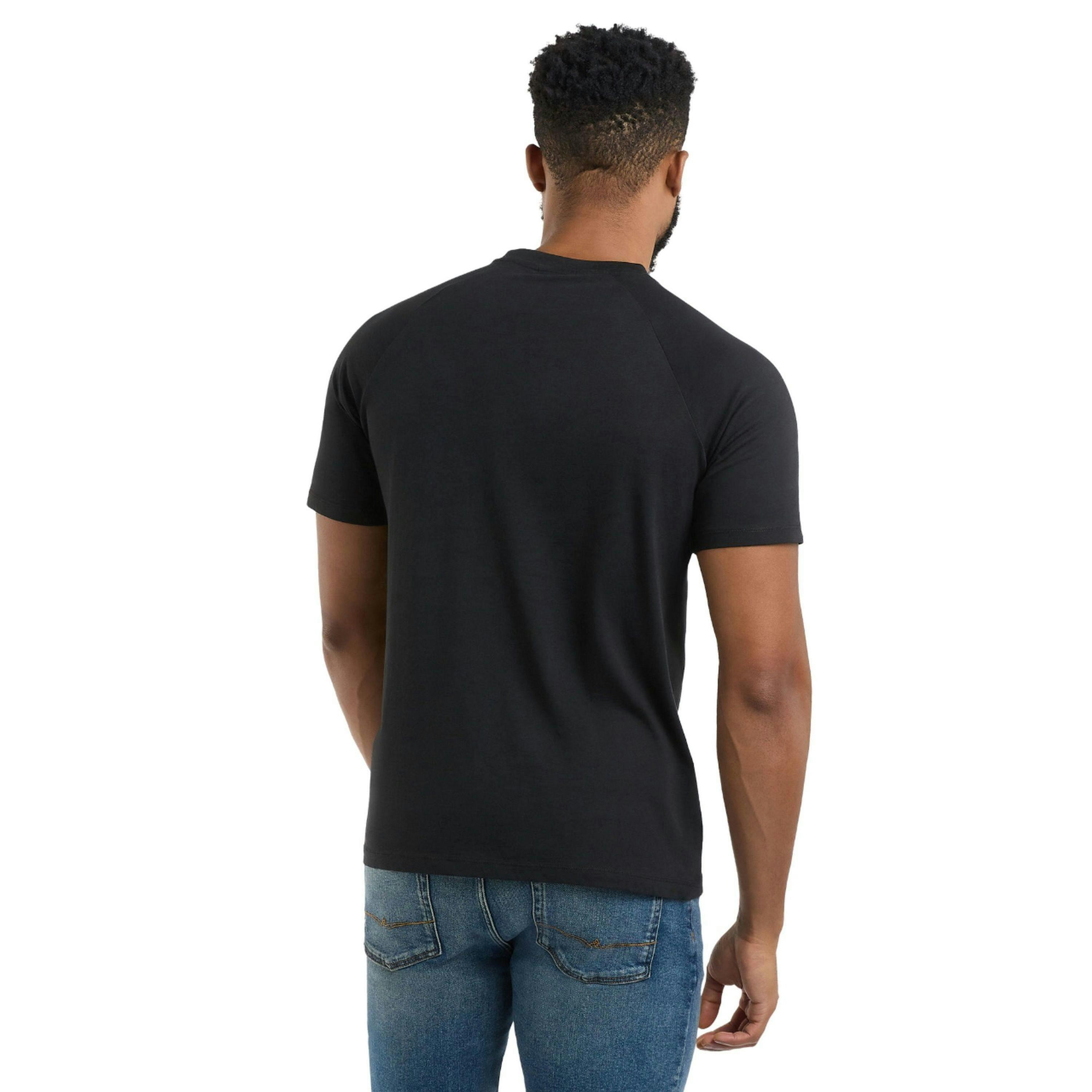 Umbro Mens Layered Box Logo T-Shirt , view 2 of 3