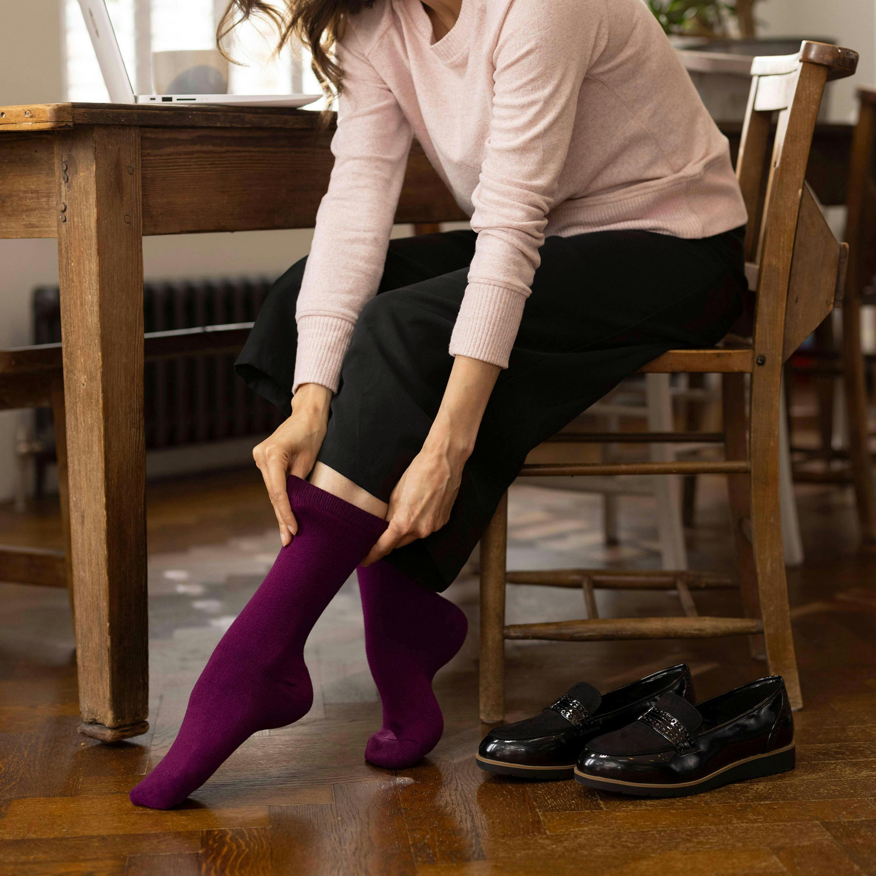 Ladies Ultra Lite Extra Thin 1.0 TOG Thermal Socks , view 5 of 5