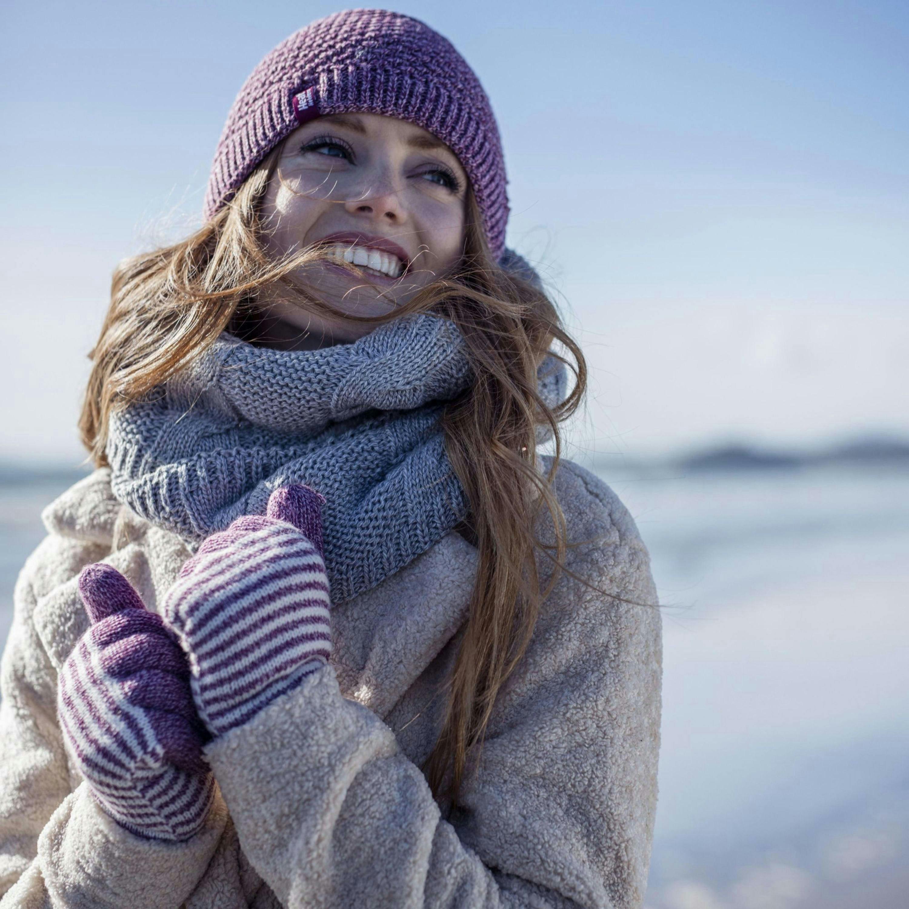 Ladies Striped Fleece Lined Knitted Warm Thermal Winter Gloves , view 3 of 5