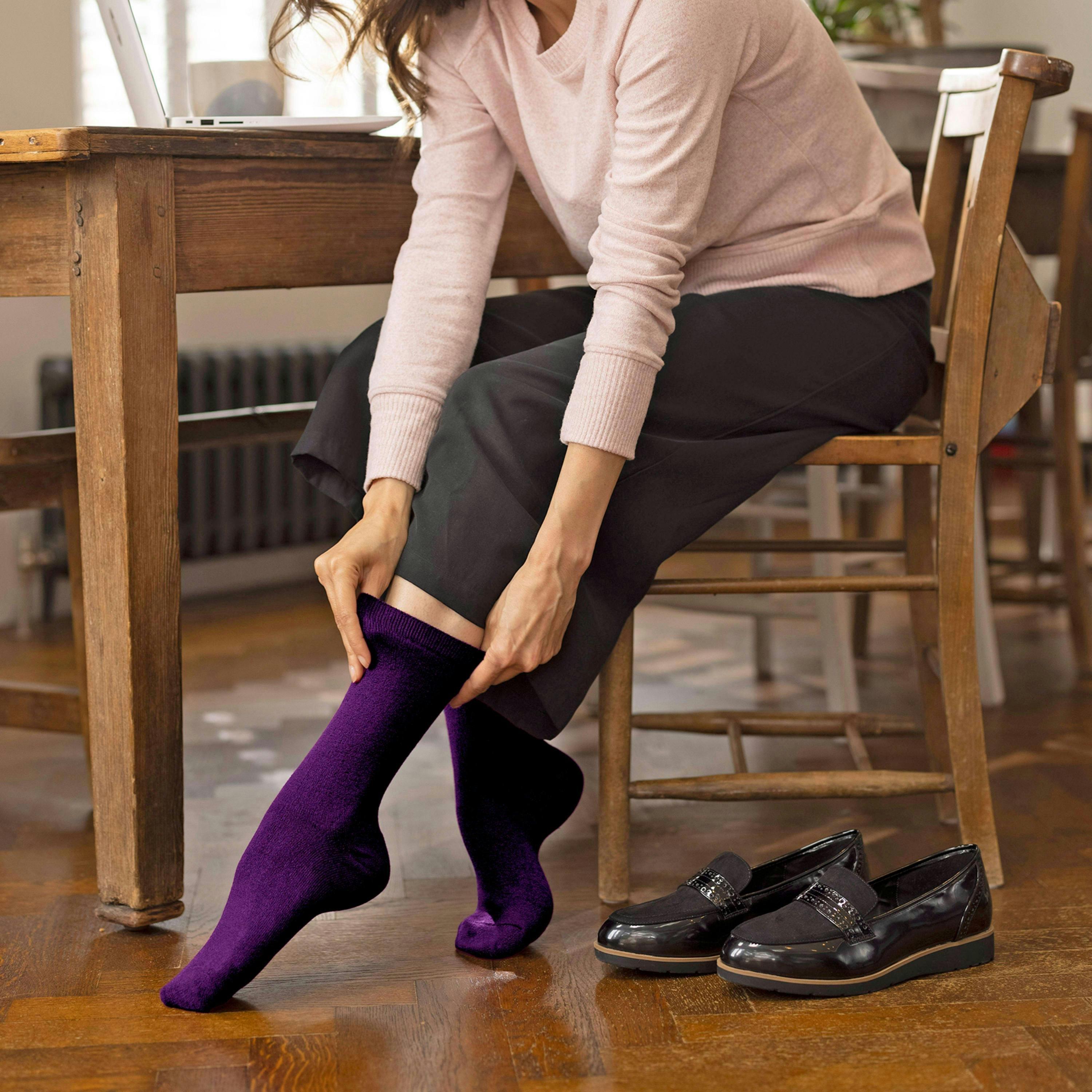 4 Pairs Ladies Ultra Lite Extra Thin 1.0 TOG Casual Thermal Socks , view 5 of 5