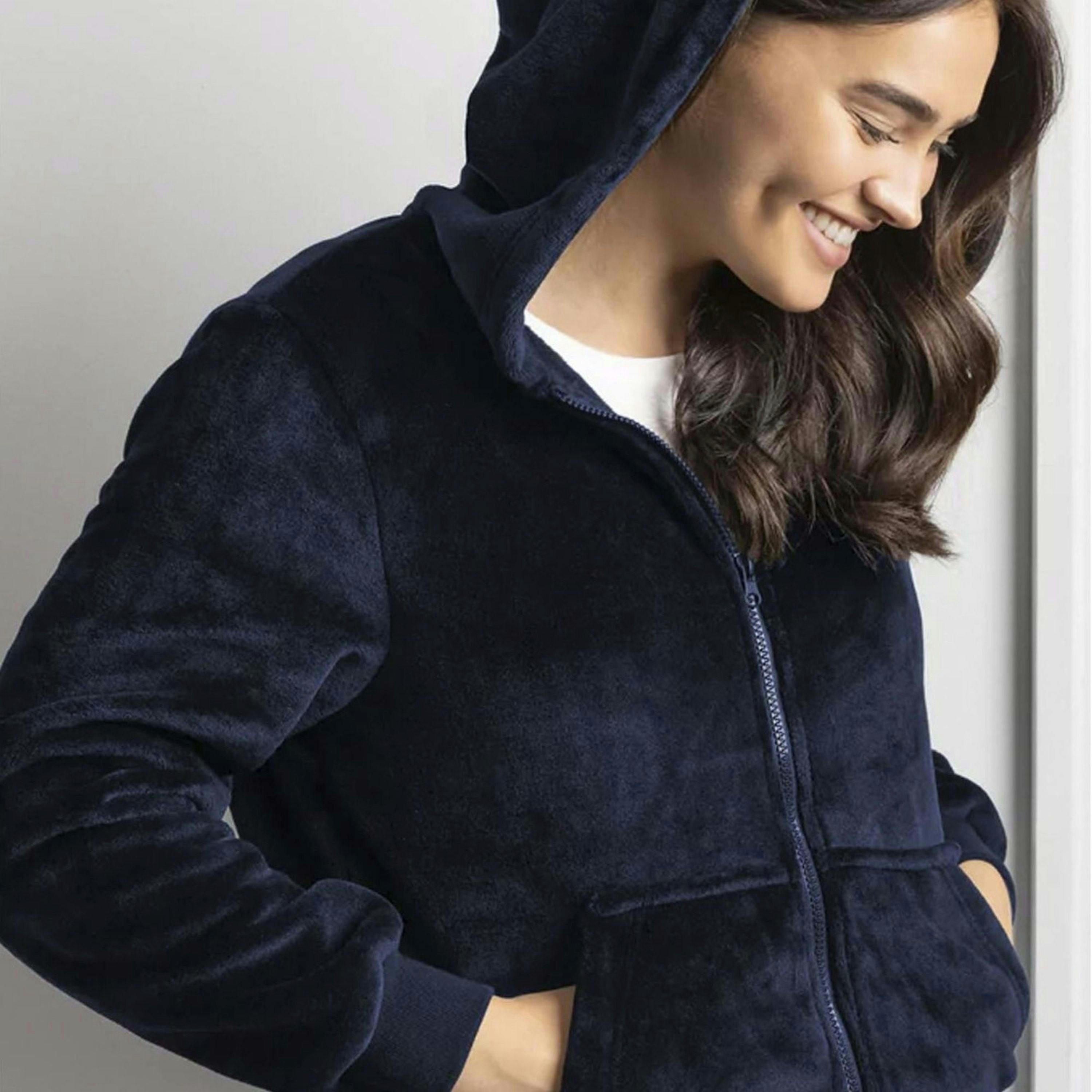 Warm Fleece Snoodie Hoodie for Women - Insulated Winter Sweatshirt Blanket , view 3 of 4